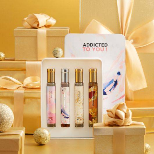 Addicted to you - Coffret métal 4 eaux de parfum Little sugar 30ml + Yummy candy 30ml + Vanille bourbon 30ml + Rêve de coco 30ml