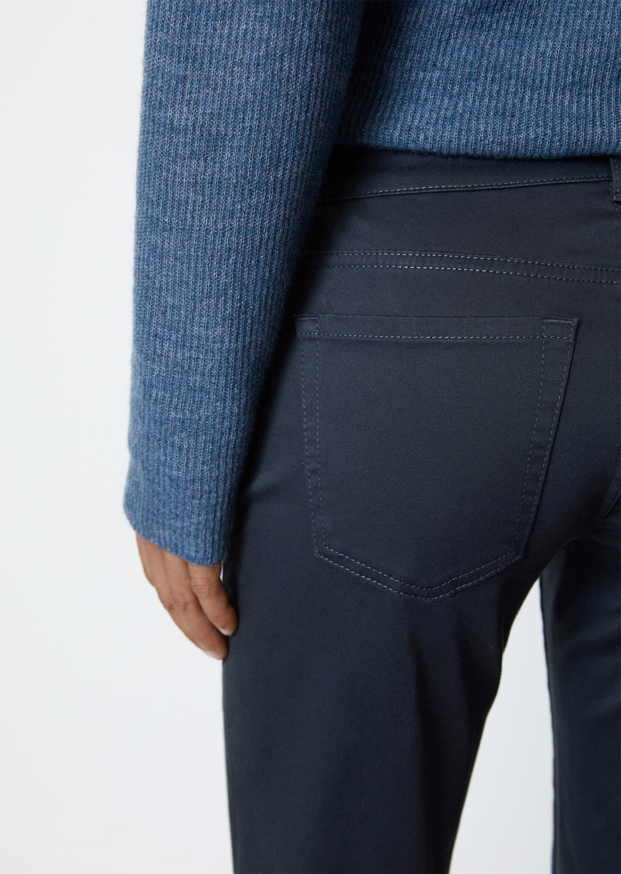 Hose Modell ALBY straightaus Smooth Sateen Stretch