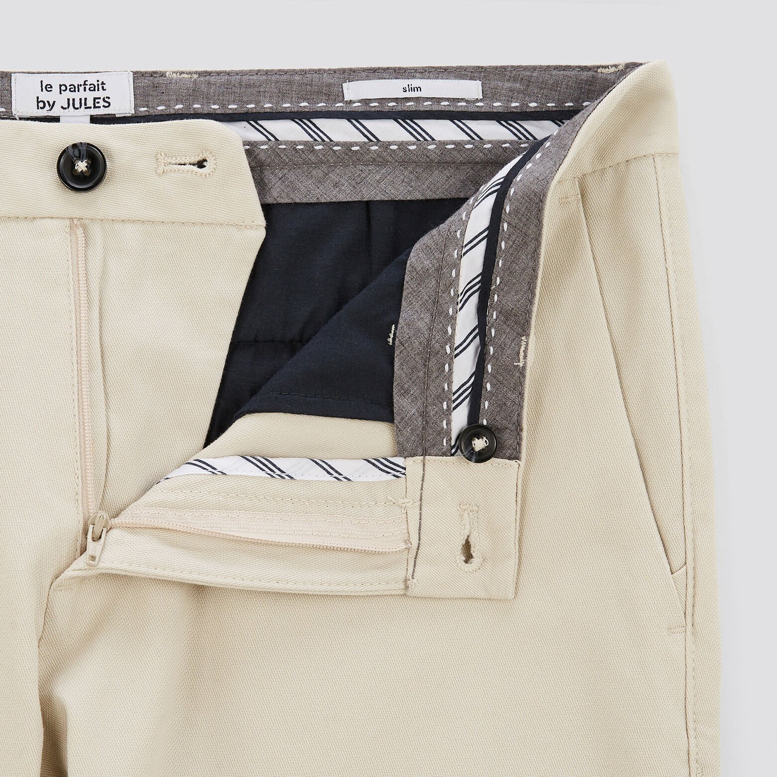 Pantalon chino slim urbain 'le parfait by JULES' Gris clair
