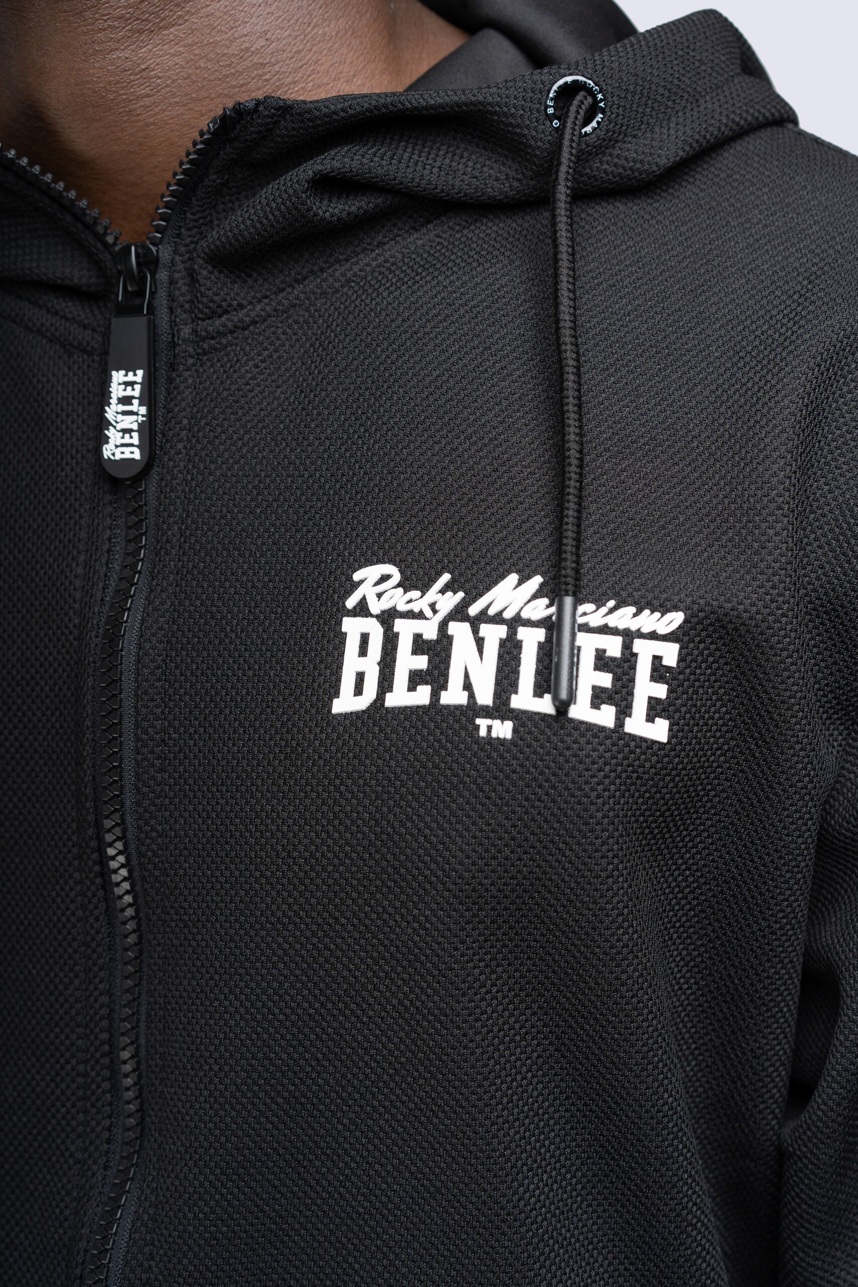 BENLEE Herren Trainingsanzug mit Kapuze schmale Passform HACKBERRY