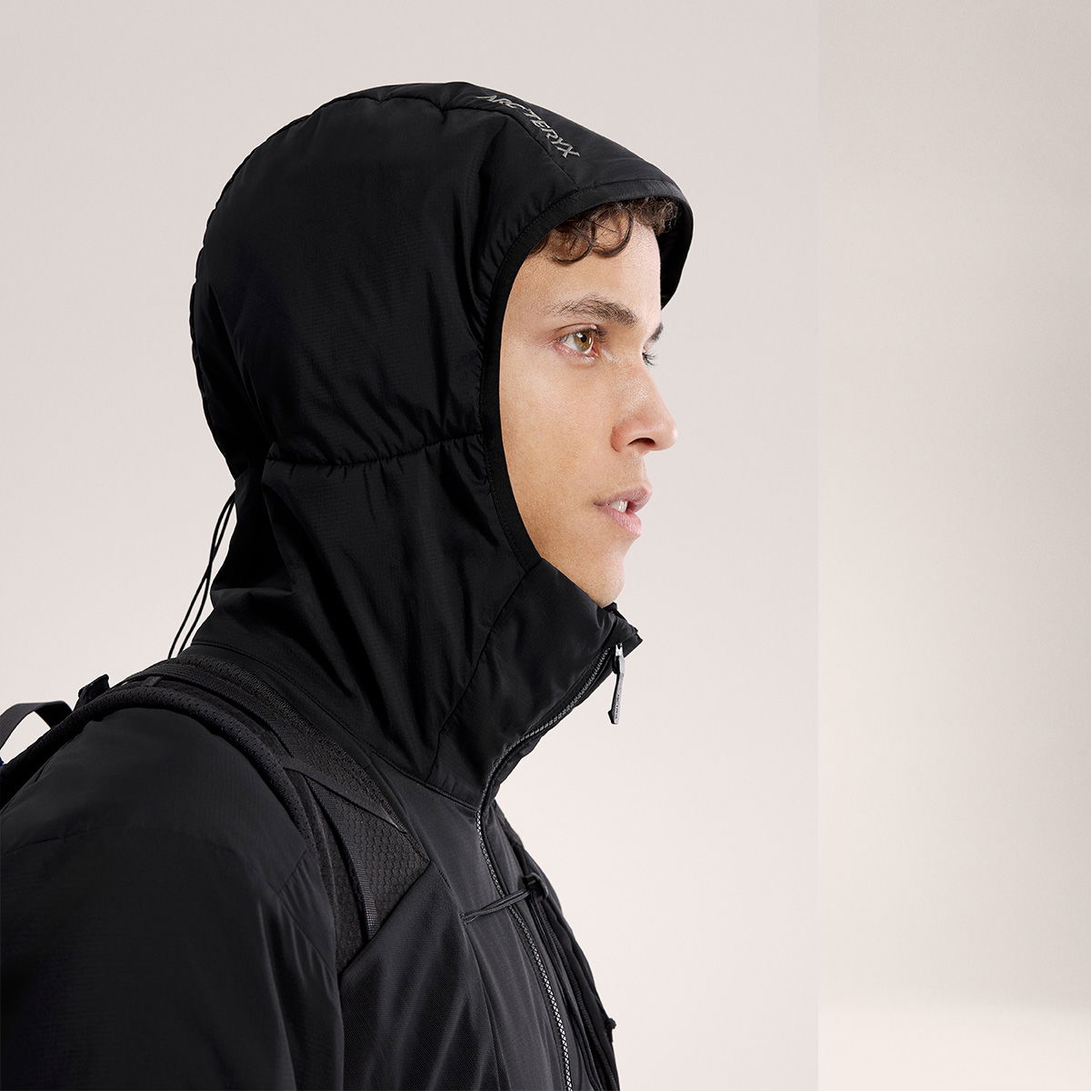 Arc'teryx Atom Hoody, herre (Black) - Spejder Sport