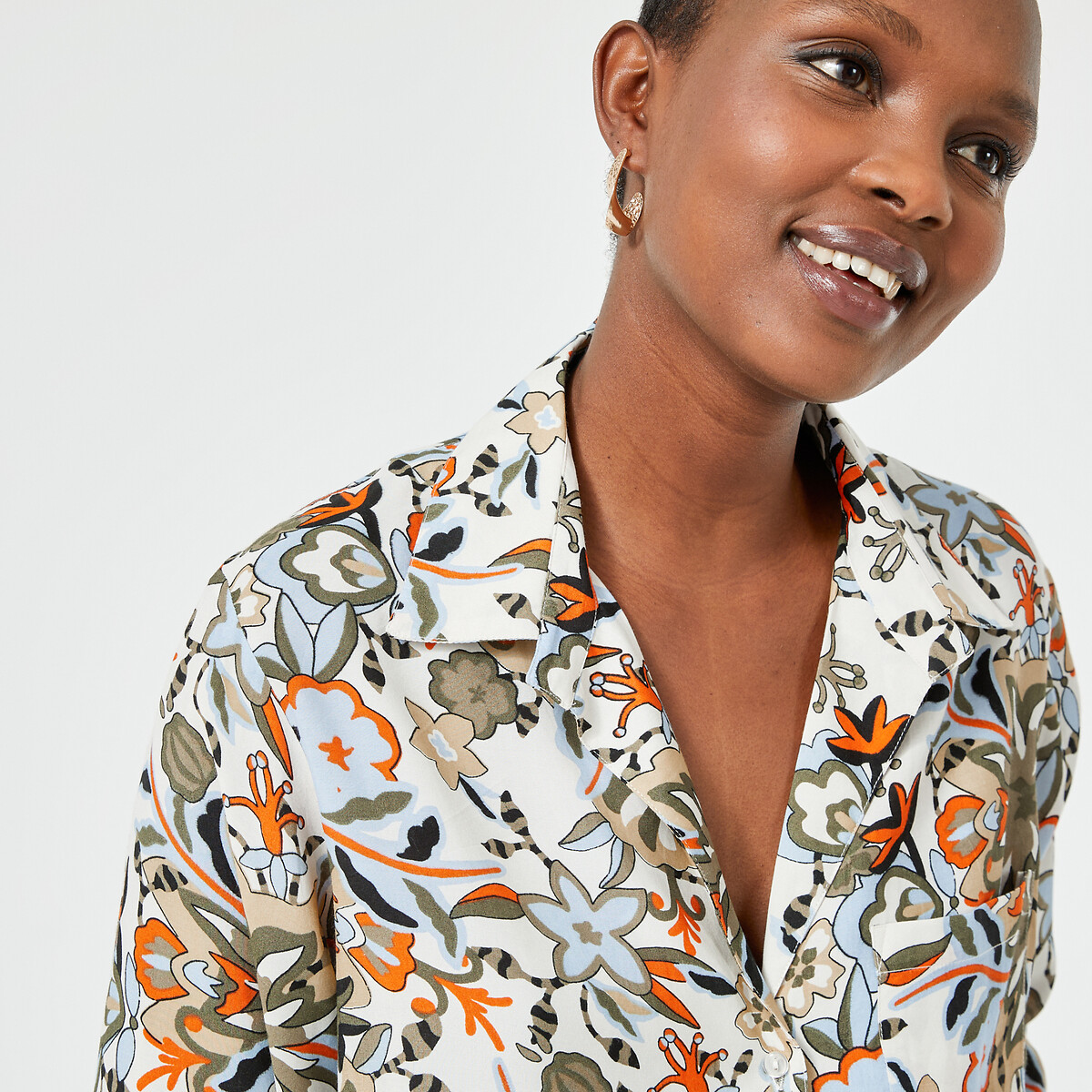 ANNE WEYBURN<br>Camisa com estampa floral, mangas 3/4