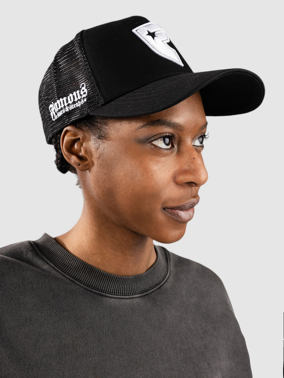 Famous Stars And Straps BOH Twill Trucker Cap black/white
