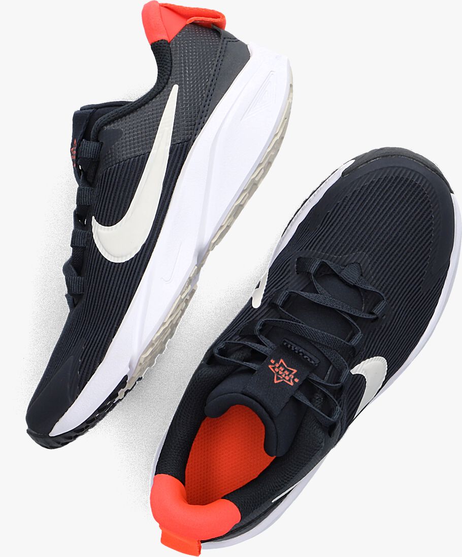NIKE zwarte nike lage sneakers star runner 4 nn (ps)