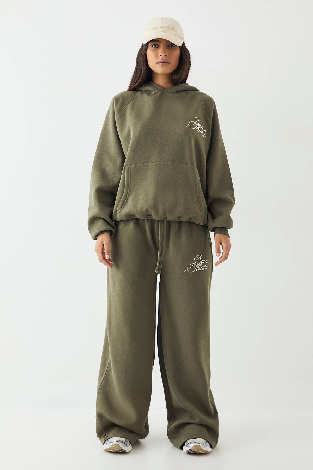 Sweat à Casynthétiqueche Oversized DSGN Studio Script