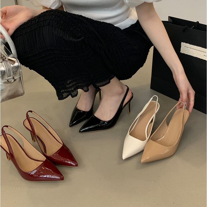 Niuna - Pumps met puntige neus en stilettohak