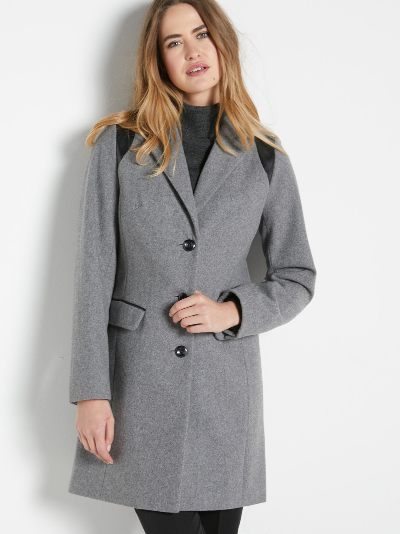 Manteau coupe droite en drap de laine
