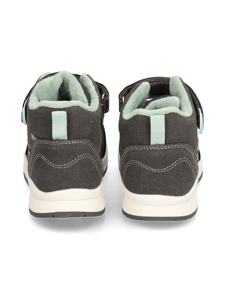 Sneaker Mid Cut