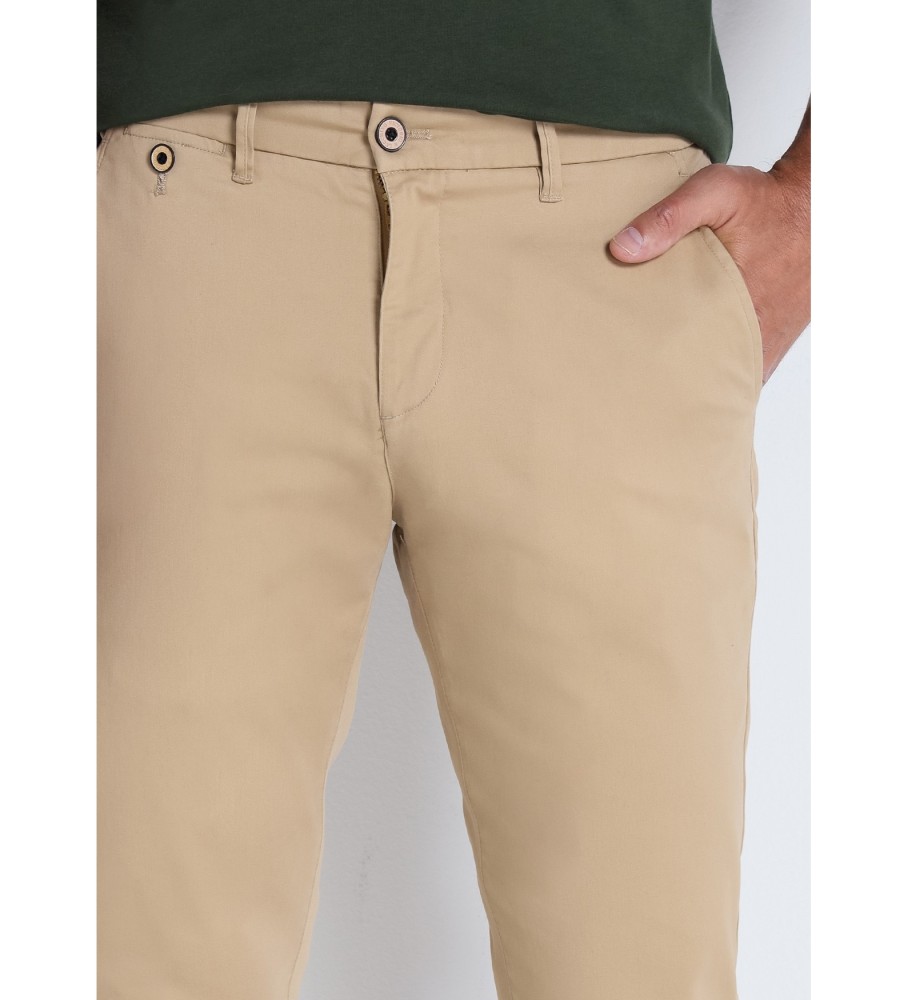 Victorio & Lucchino, Calça Chino V&L em Cetim Pêssego, Cintura Média | Corte Slim