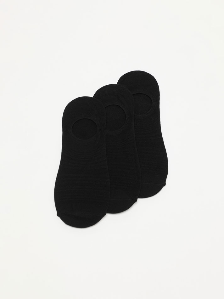 Pacote com 3 pares de meias esportivas invisíveis - Pretas