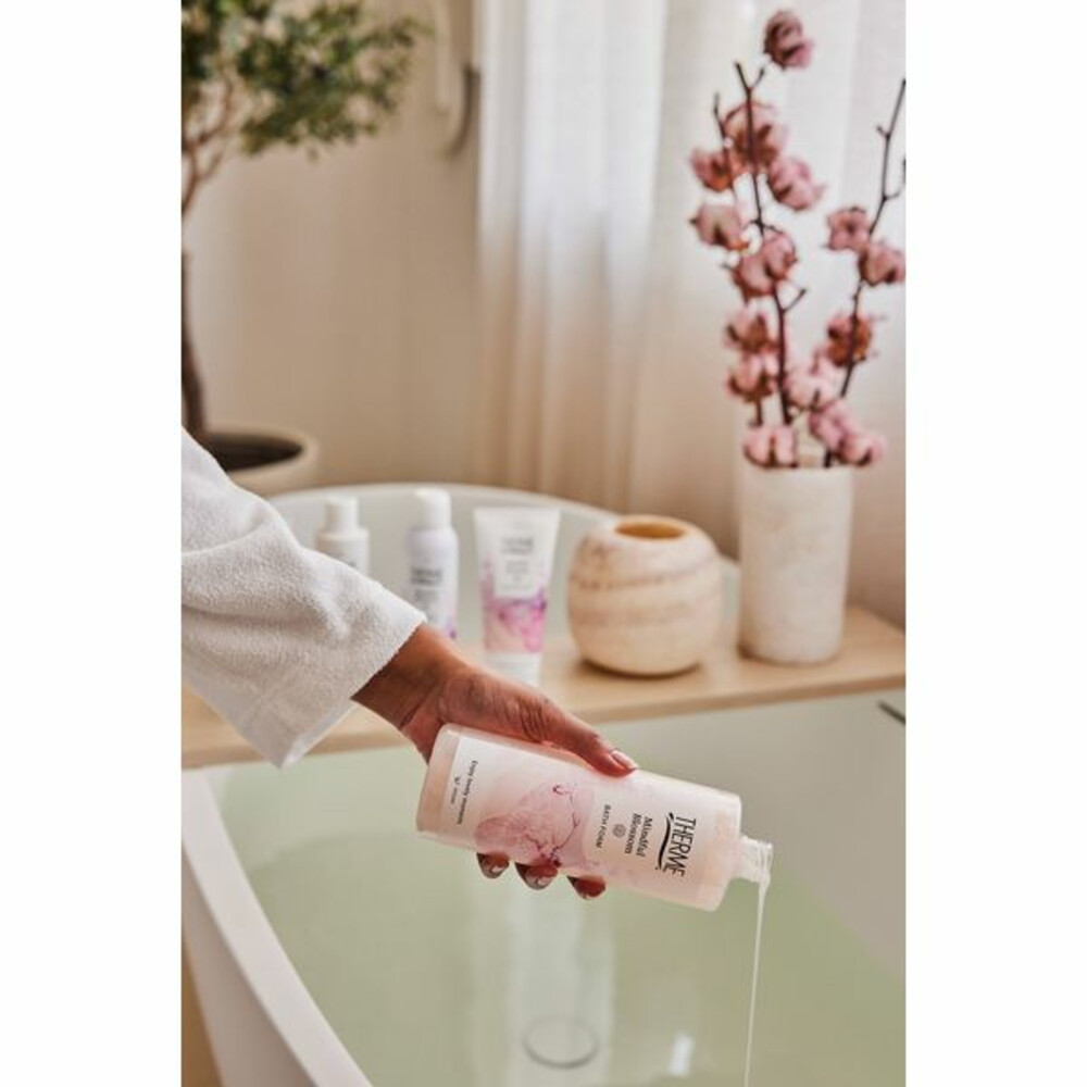 Therme Bath Foam Mindful Blossom500 ml