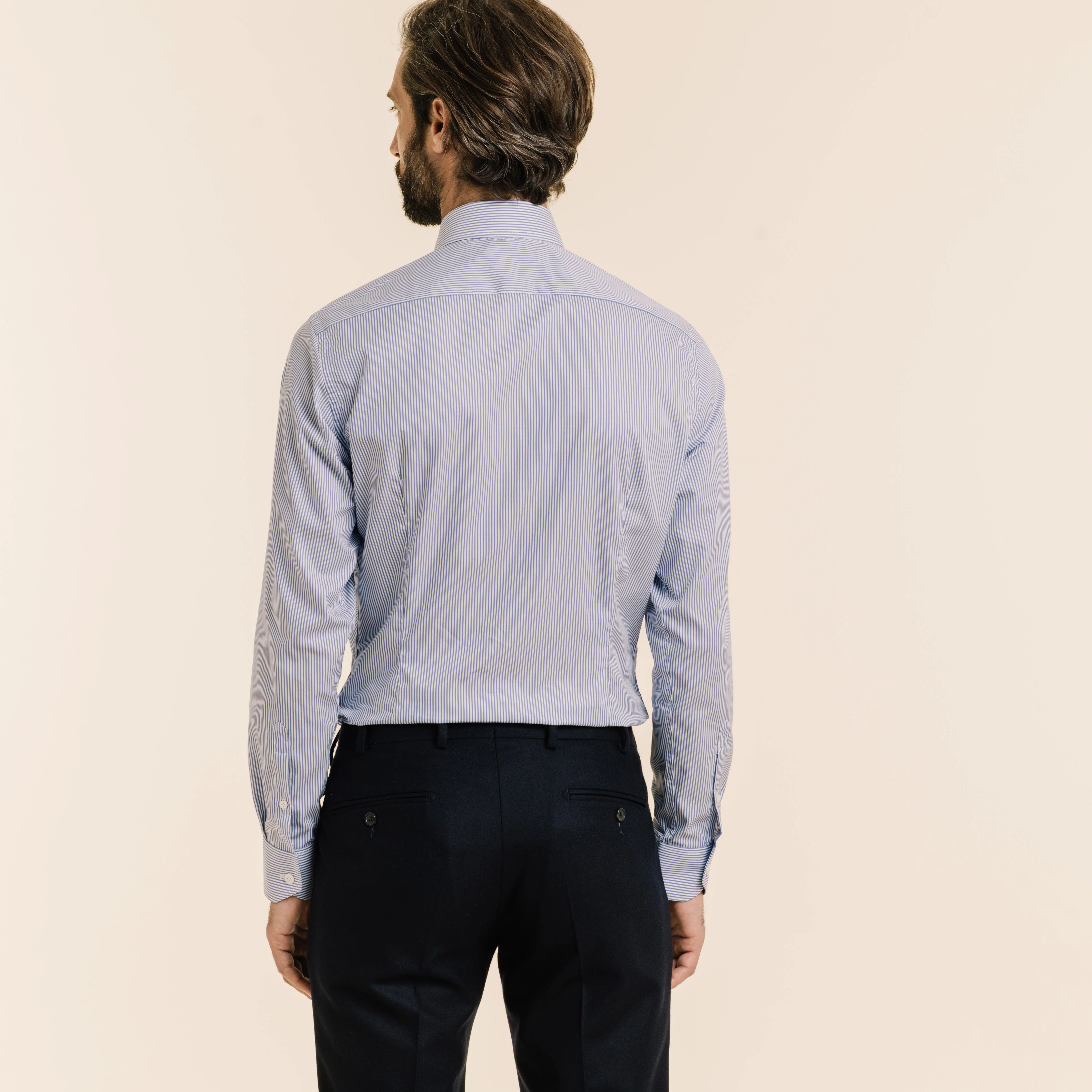 Premium fitted shirt in double-twisted twill with blue stripes
