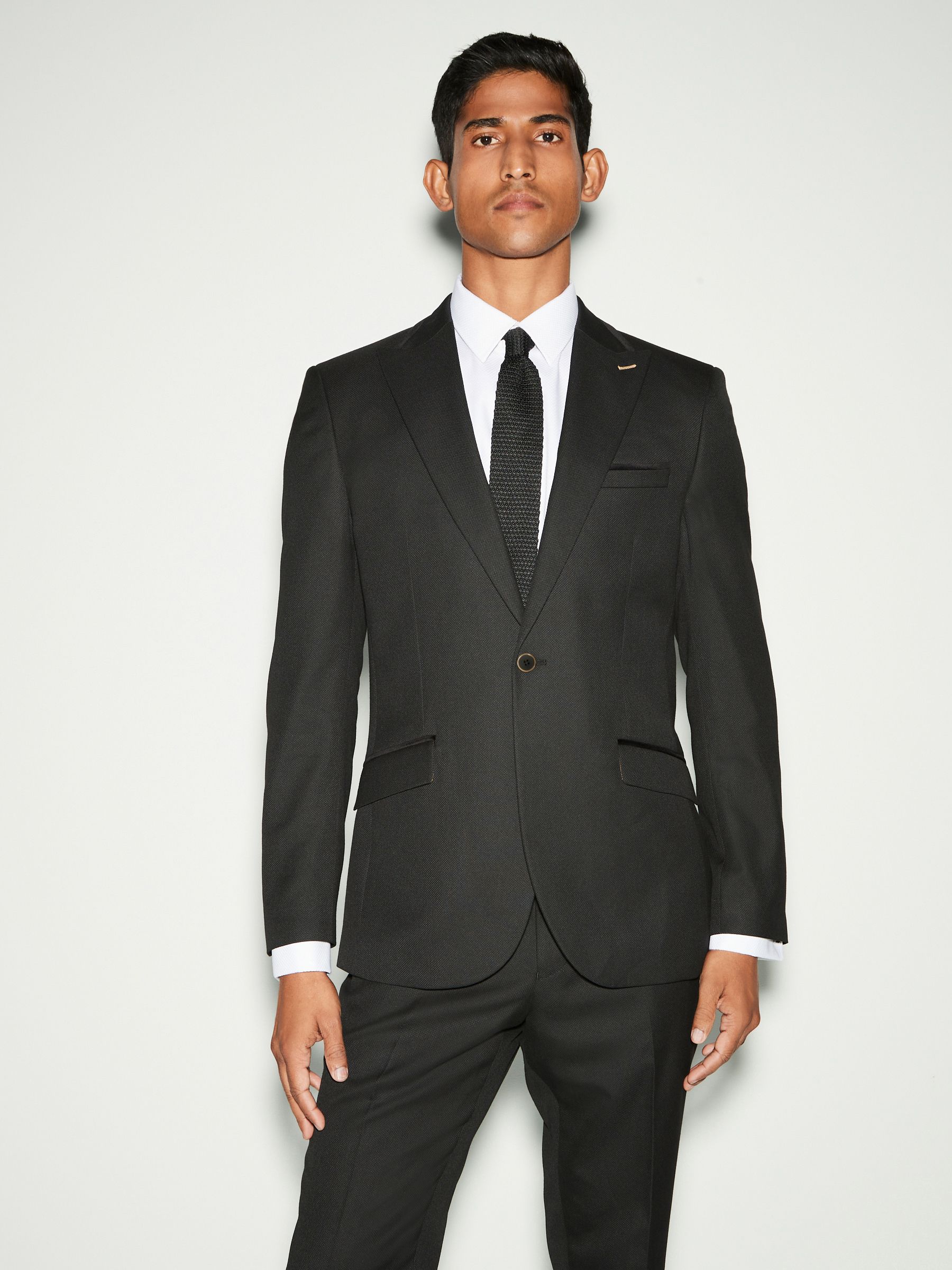 Zwart - Trimmed Textured Self Lapel Tuxedo Suit Jacket