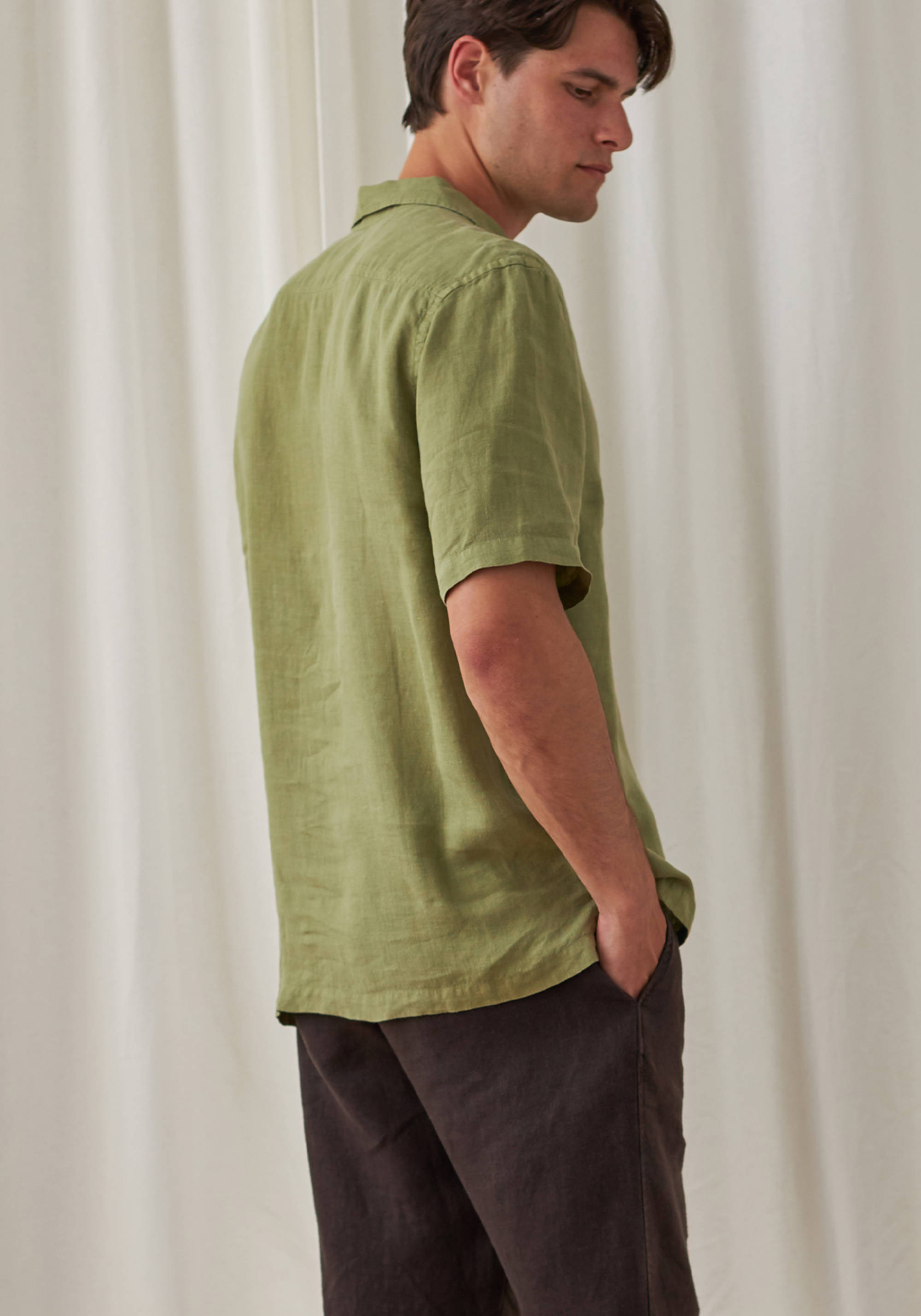 Twothirds Leinenhemd Olorua Sage Green