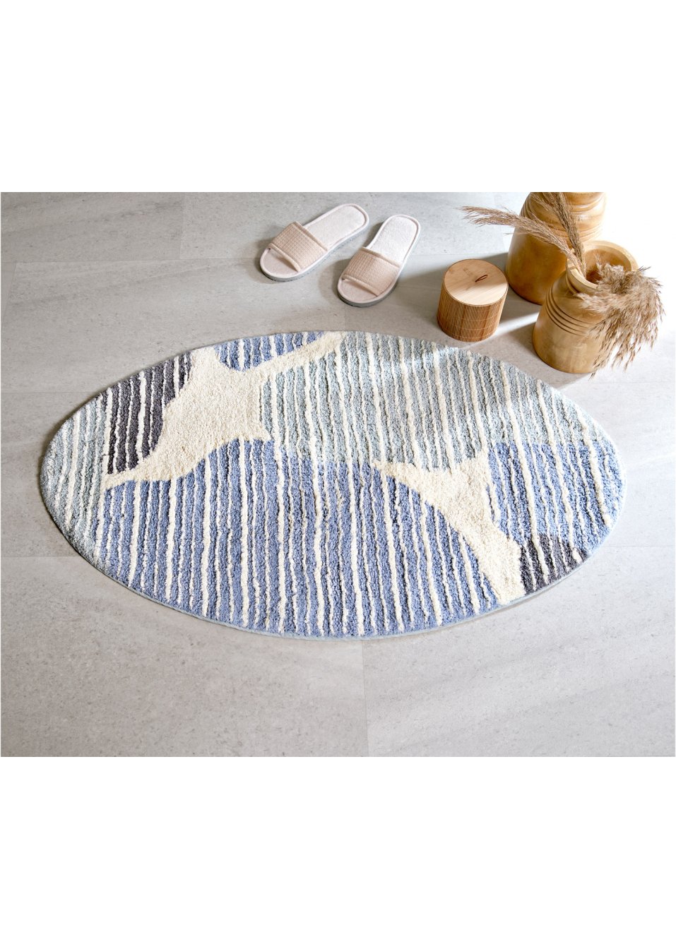 Tapis de salle de bain avec formes abstraites