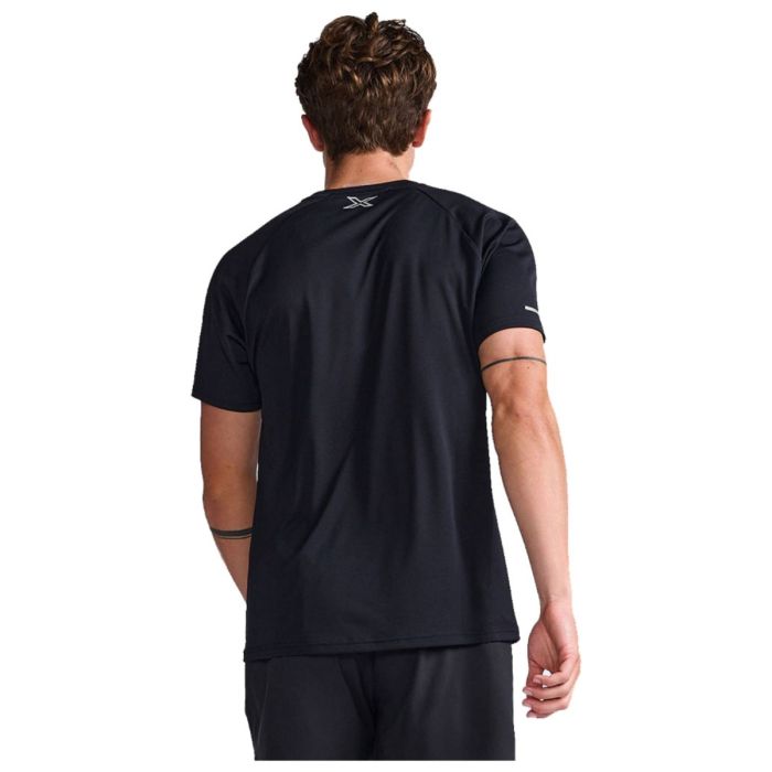 2XU Herre T-shirts Aero Tee Sort