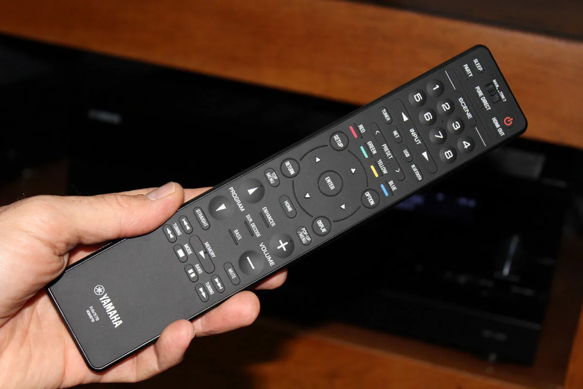 Yamaha Aventage RX-A2A Amplis home-cinéma