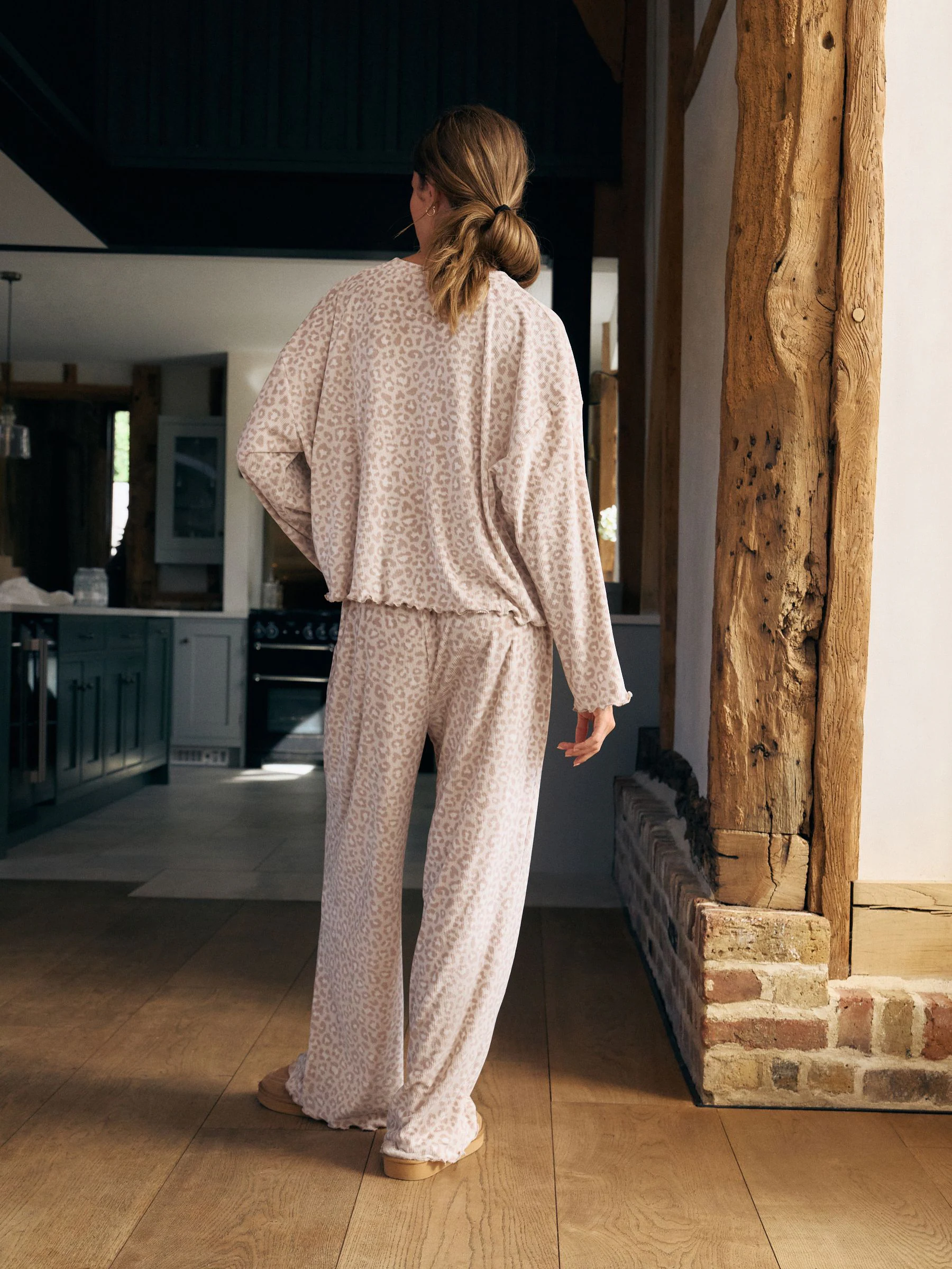 Neutraal met dieren - Getextureerde superzachte pyjama met lange mouwen