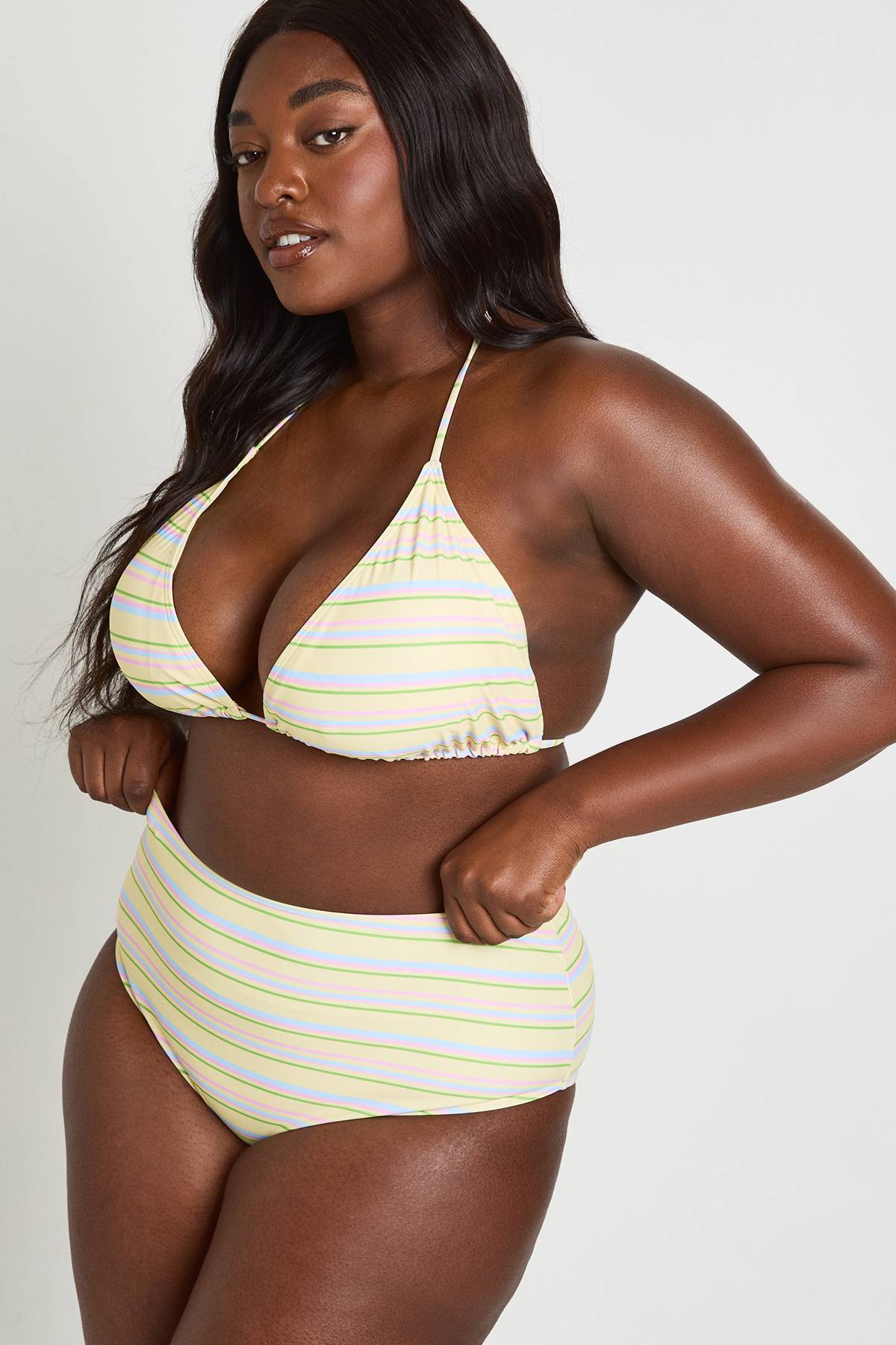 boohoo Ensemble Bikini Grande Taille Haut Triangle À Rayures Et Bas Taille Haute