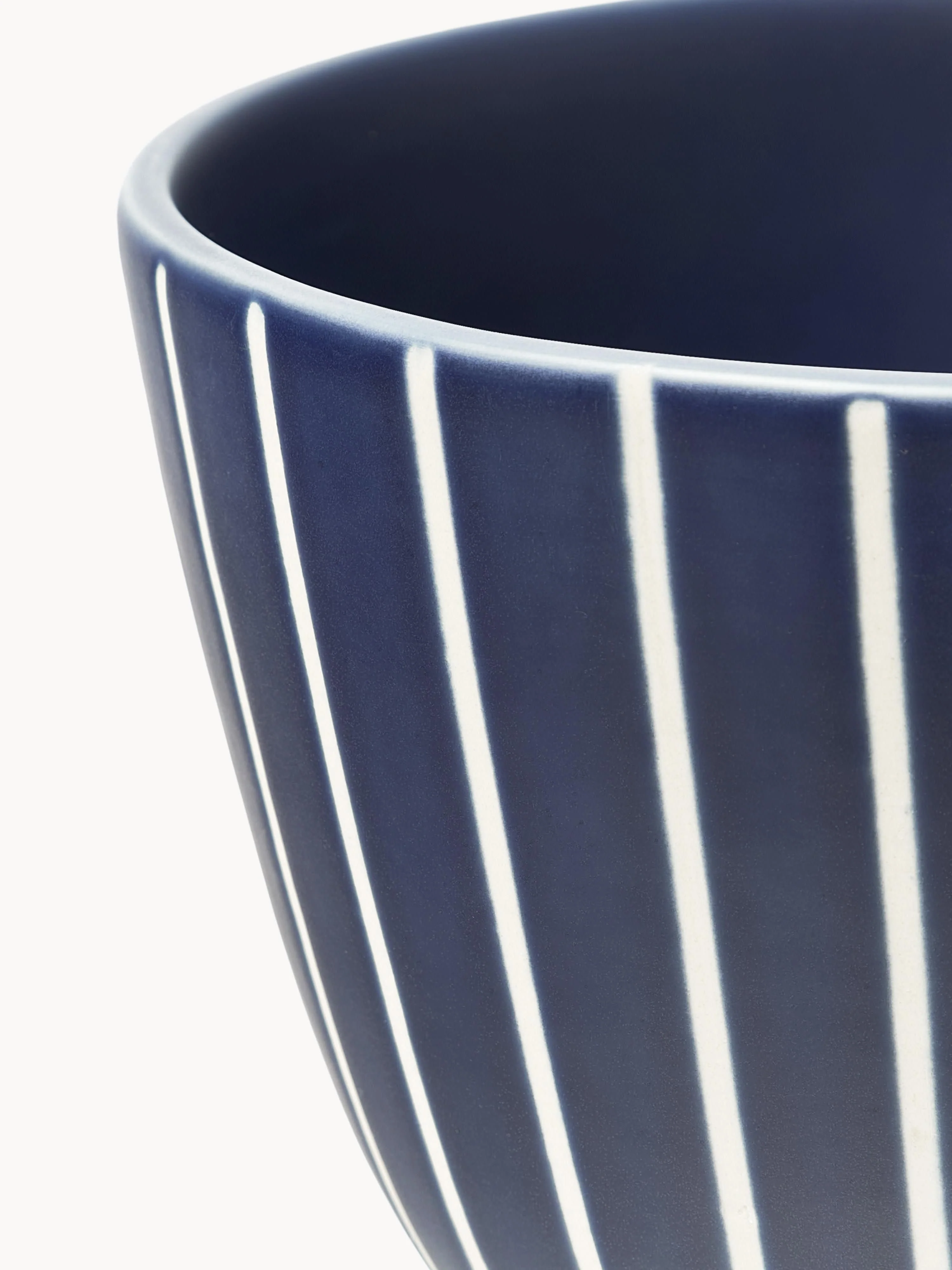 Handbeschilderde plantenpot Elio