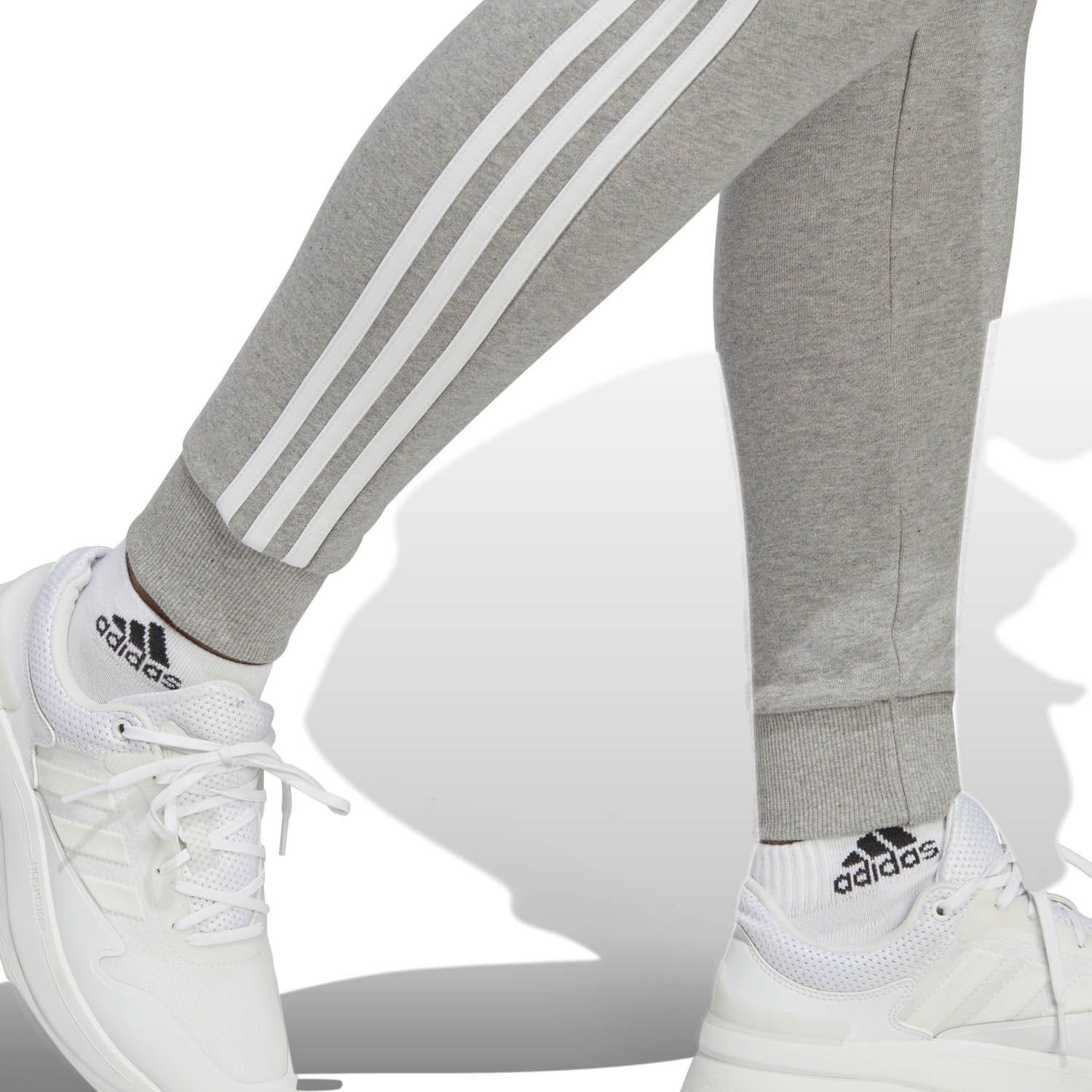adidas  Essentials 3-Stripes French Terry Cuffed Broek