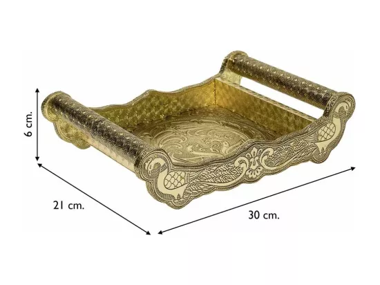 Plateau en métal repoussé doré 30x21x6h