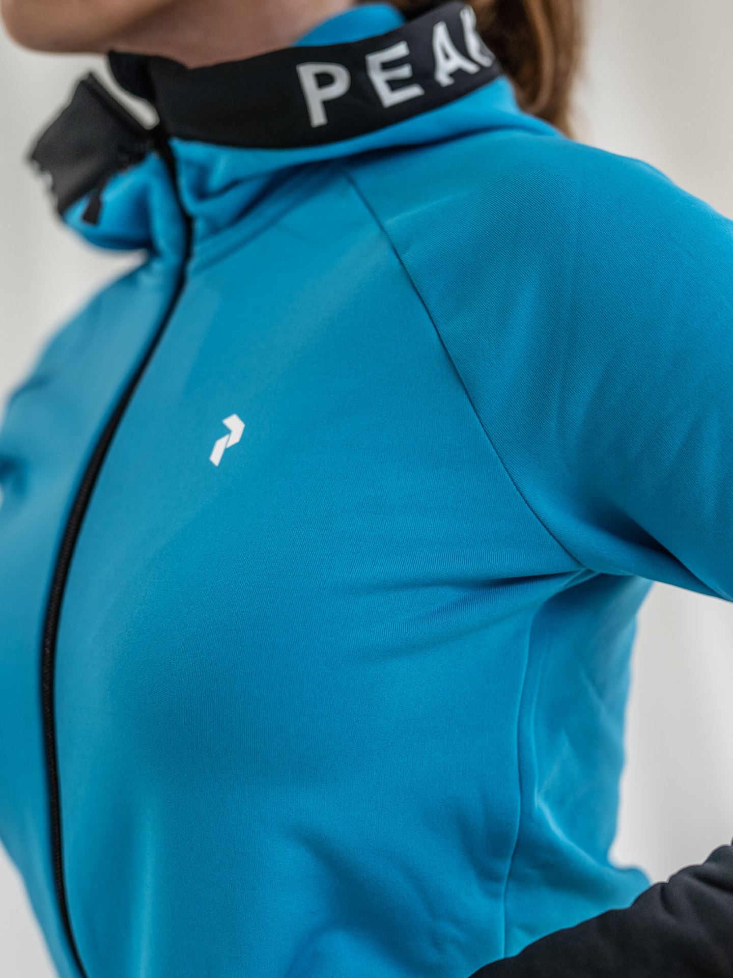 Rider Zip Hood