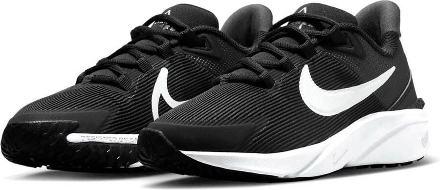 Nike Hardloopschoenen Chaussures de running Star Runner 4 maille respirante