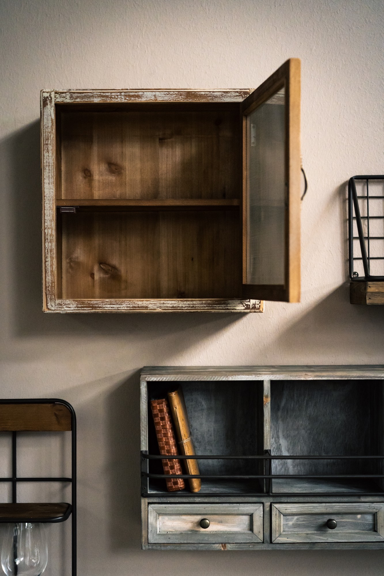 Wandschrank, Tannenholz, H 38 cm, B 38 cm, T 17 cm von fischer's lagerhaus