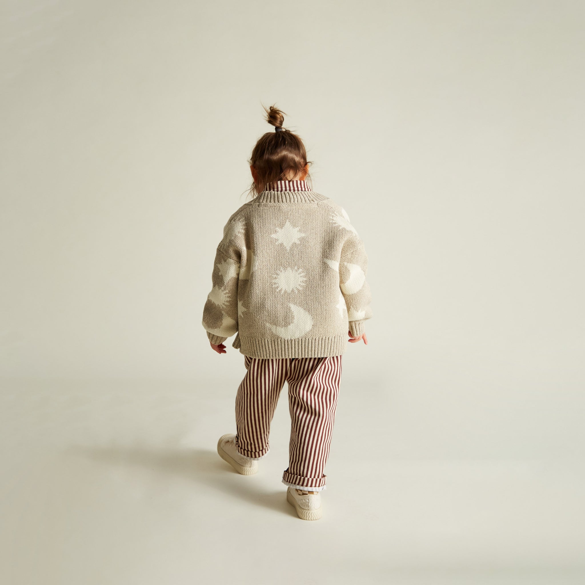 Strickjacke Abstract Neutral Moon Star