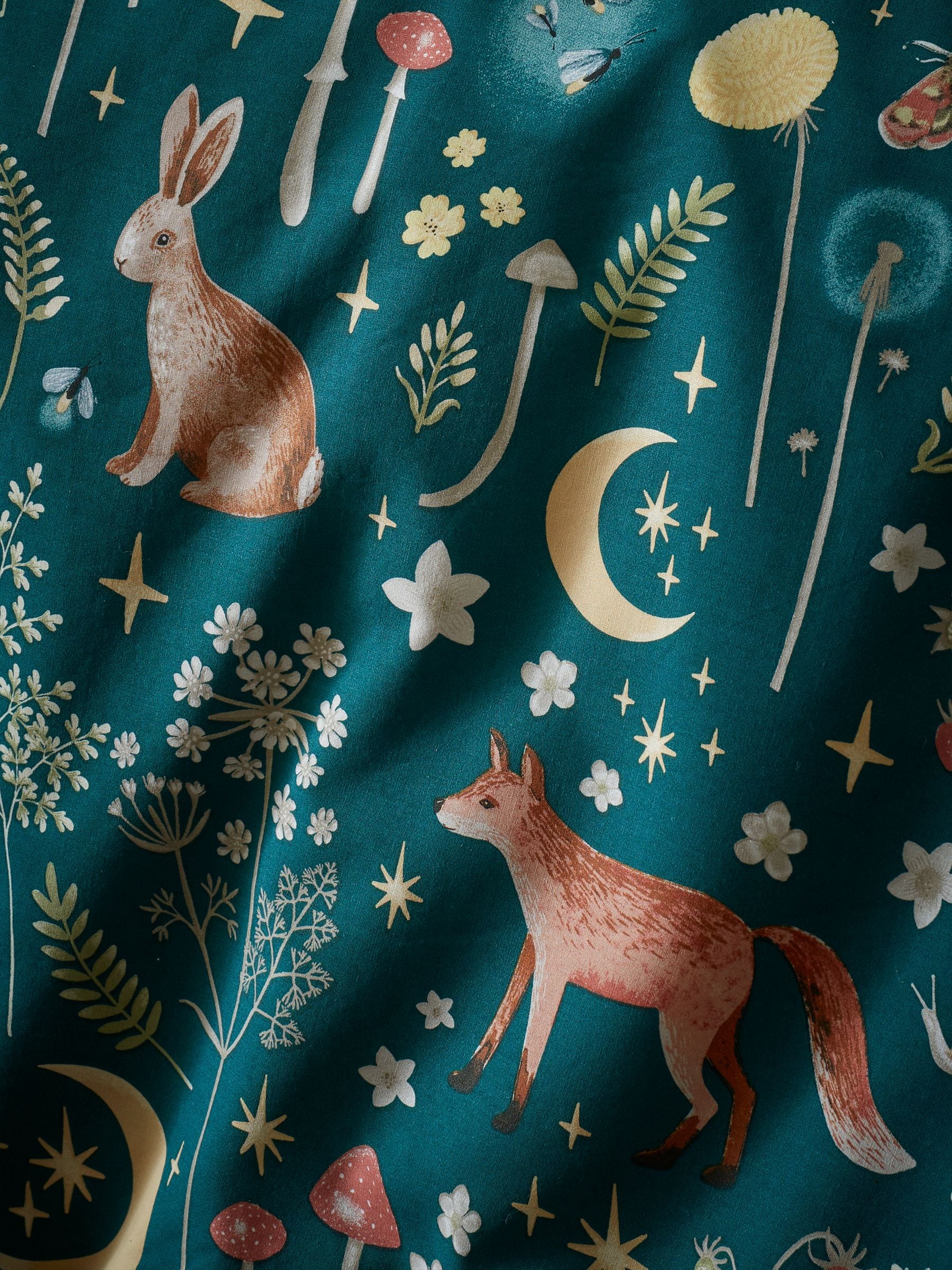 Catherine Lansfield Enchanted Twilight dekbedovertrek met dierenprint en kussensloop