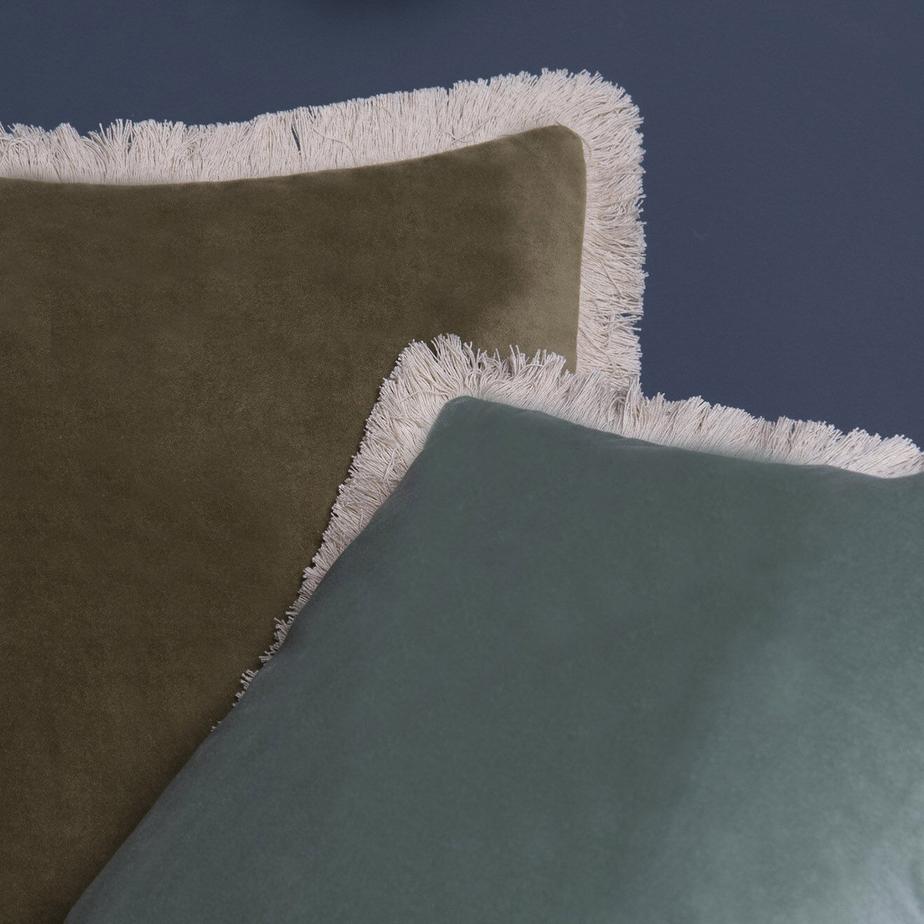 Febronie Housse de coussin en velours Budapest coriandre - 50x50 cm