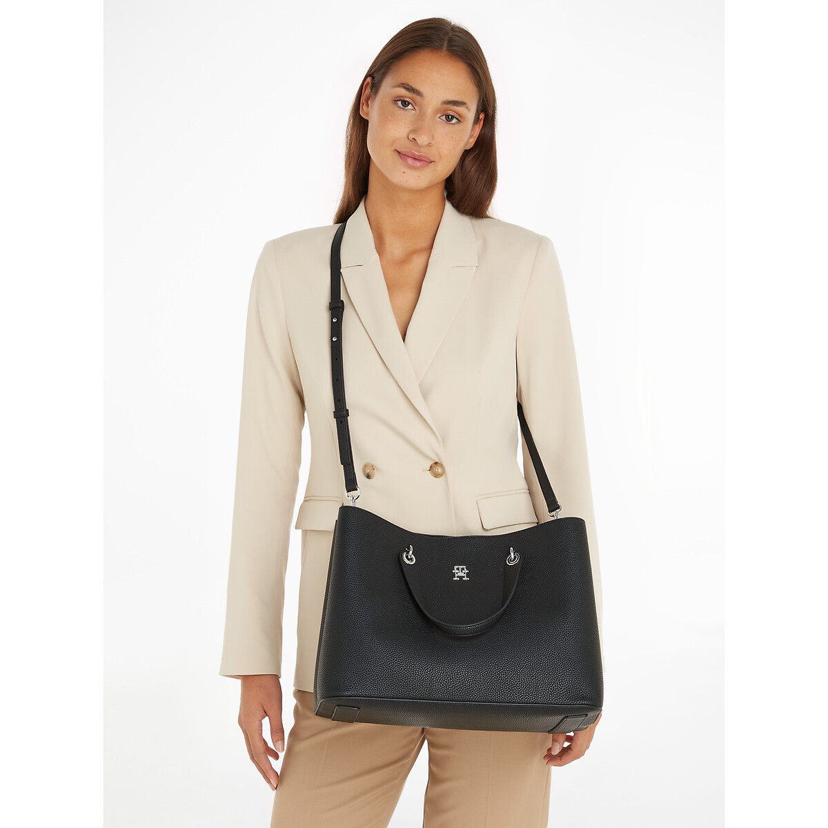 TOMMY HILFIGER<br>Handtas TH EMBLEM SATCHEL