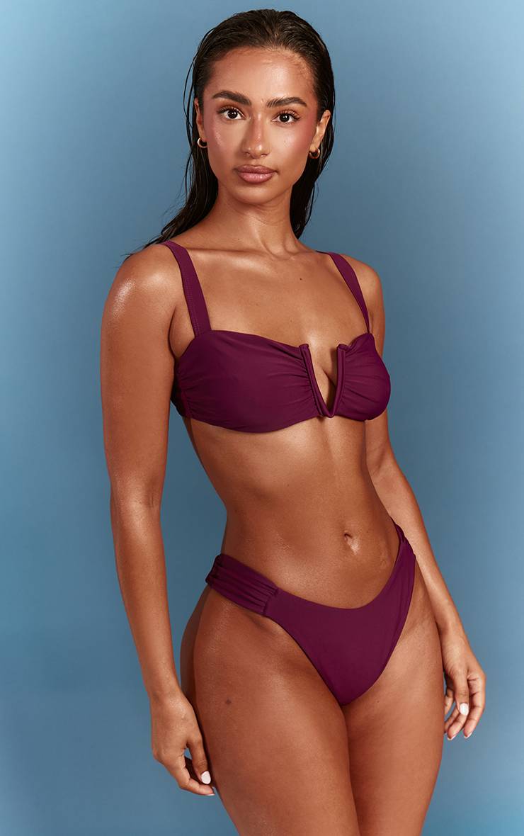 Violet Bas De Bikini Tanga À Larges Bretelles