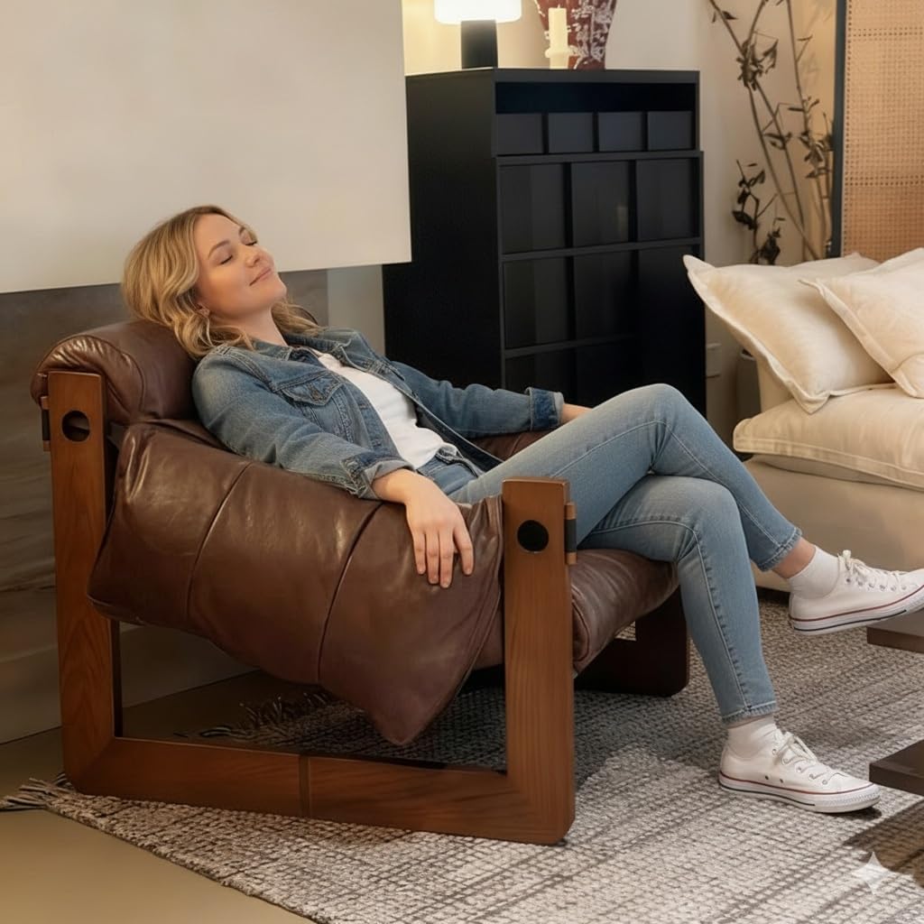 Loun Stuhl aus Leder, gemütlicher gepolsterter Akzentsessel mit stabilem Holz, ideal für Wohnzimmer, Schlafzimmer, Balkon, Heimbüro, Braun