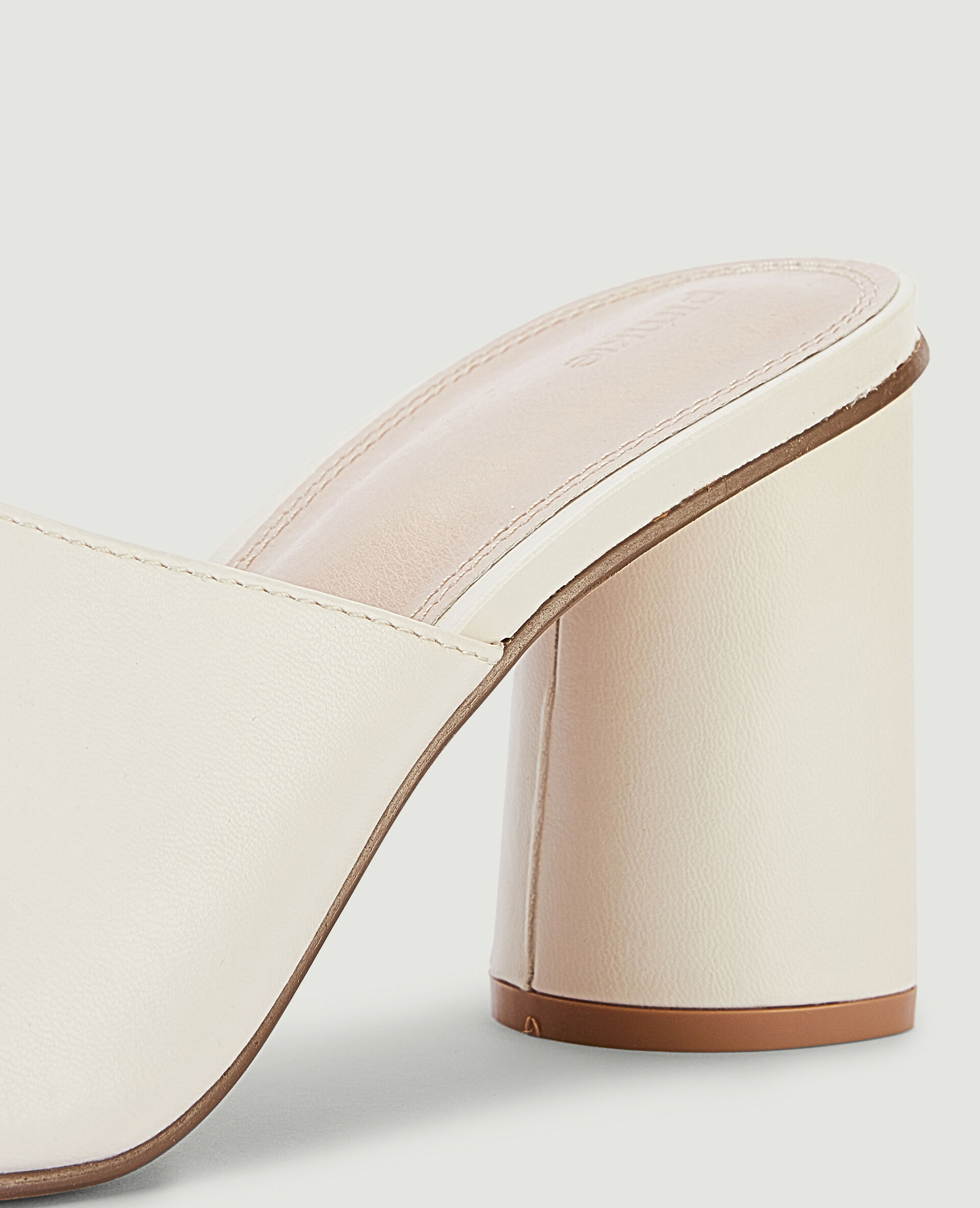 Mules à talon - Blanc