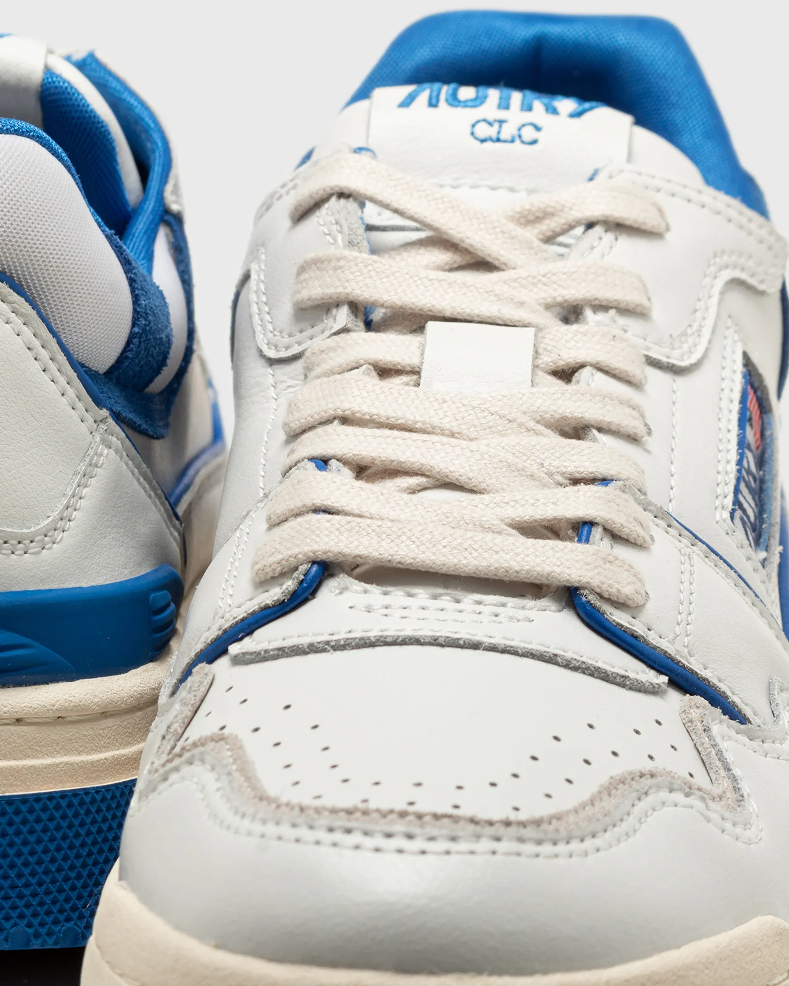 Tênis Autry Action CLC LOW