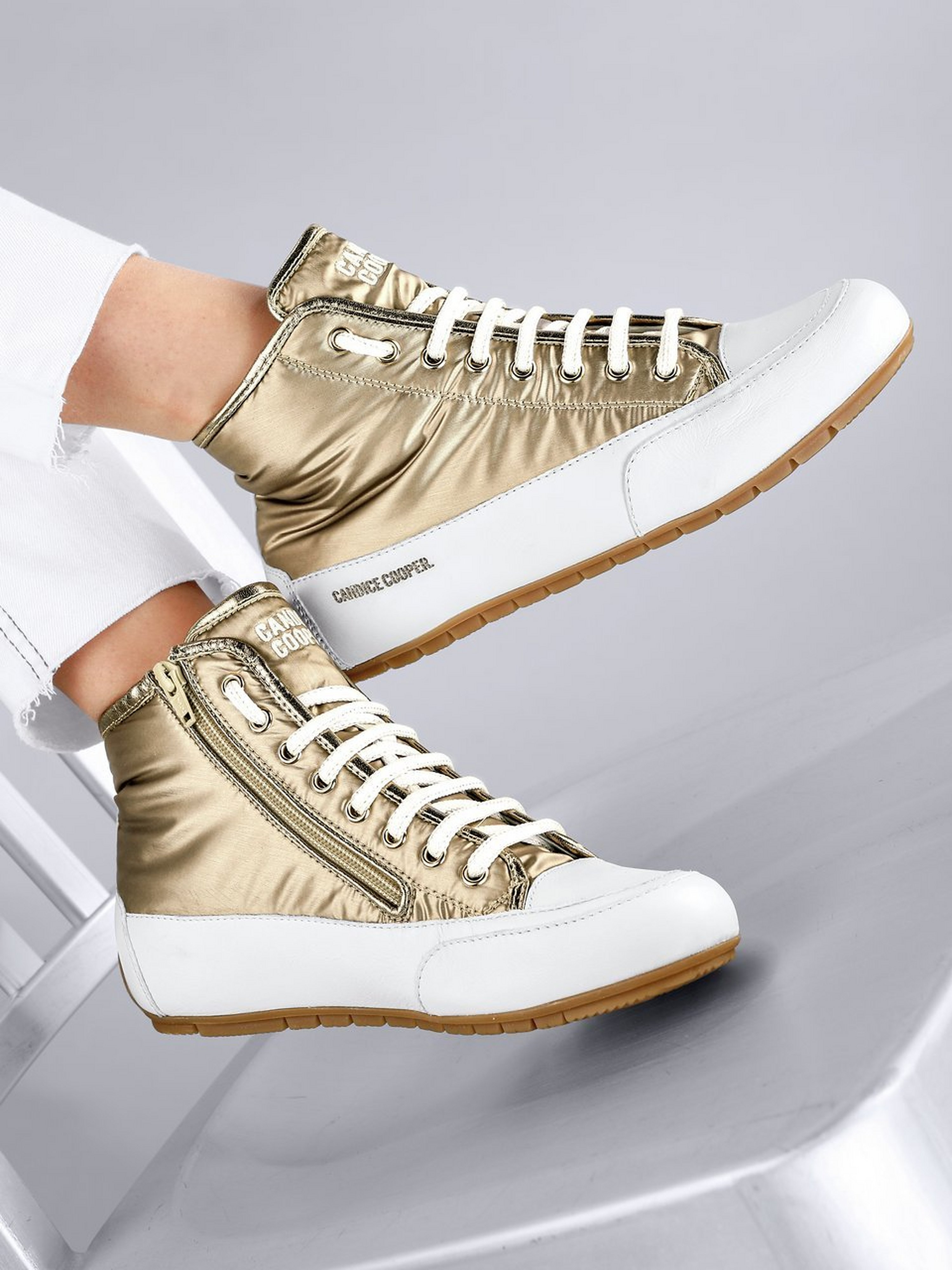 Knöchelhoher Sneaker Plus Bord