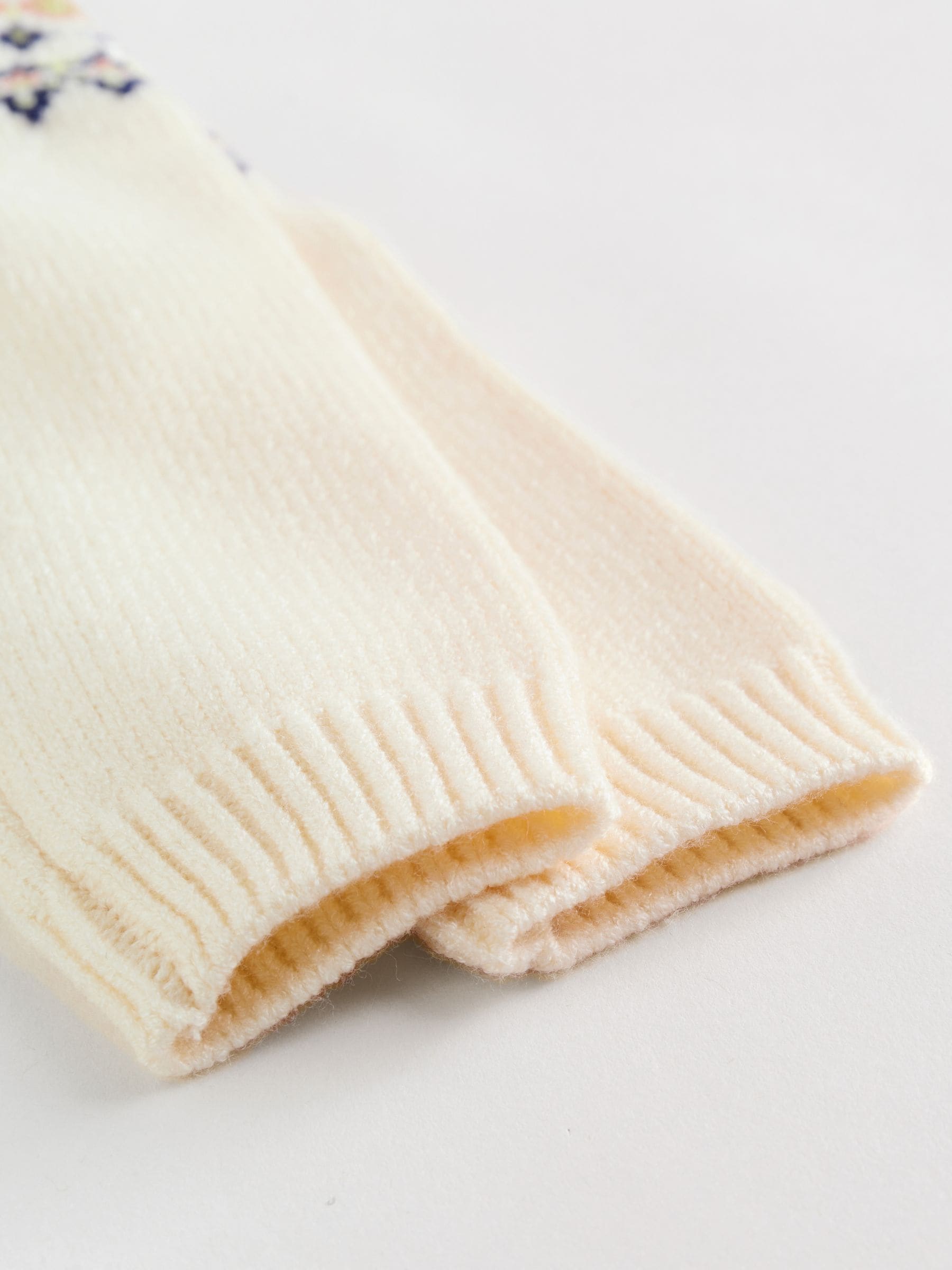 Crèmekleurig met fairislemotief - Babyset van gebreide top en legging (0mnd-2jr)