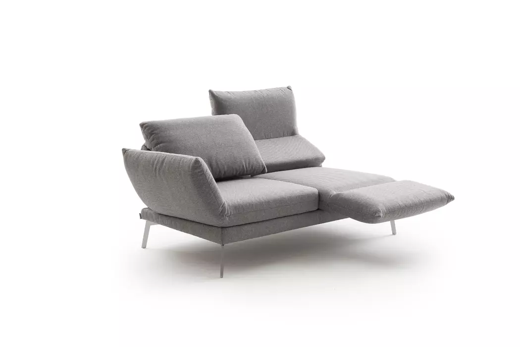 Sofa Spin