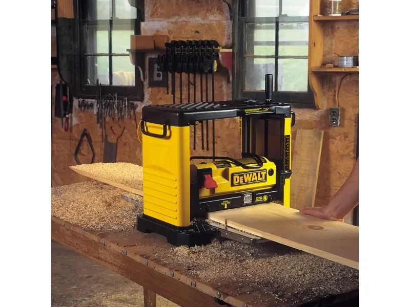 DeWALT DW733-QS Tykkelseshøvl