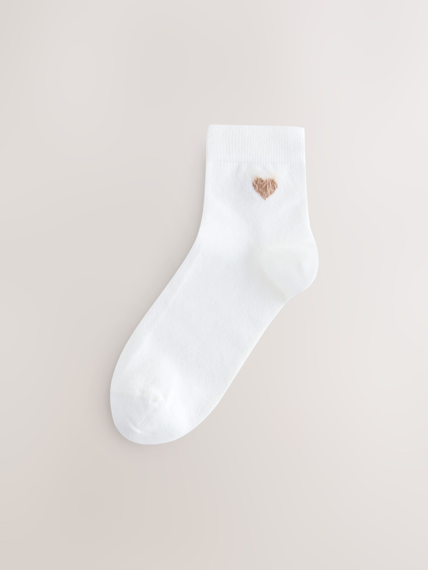 Neutral Fluffy Hearts - Print Cropped Ankle Socks 3 Pack
