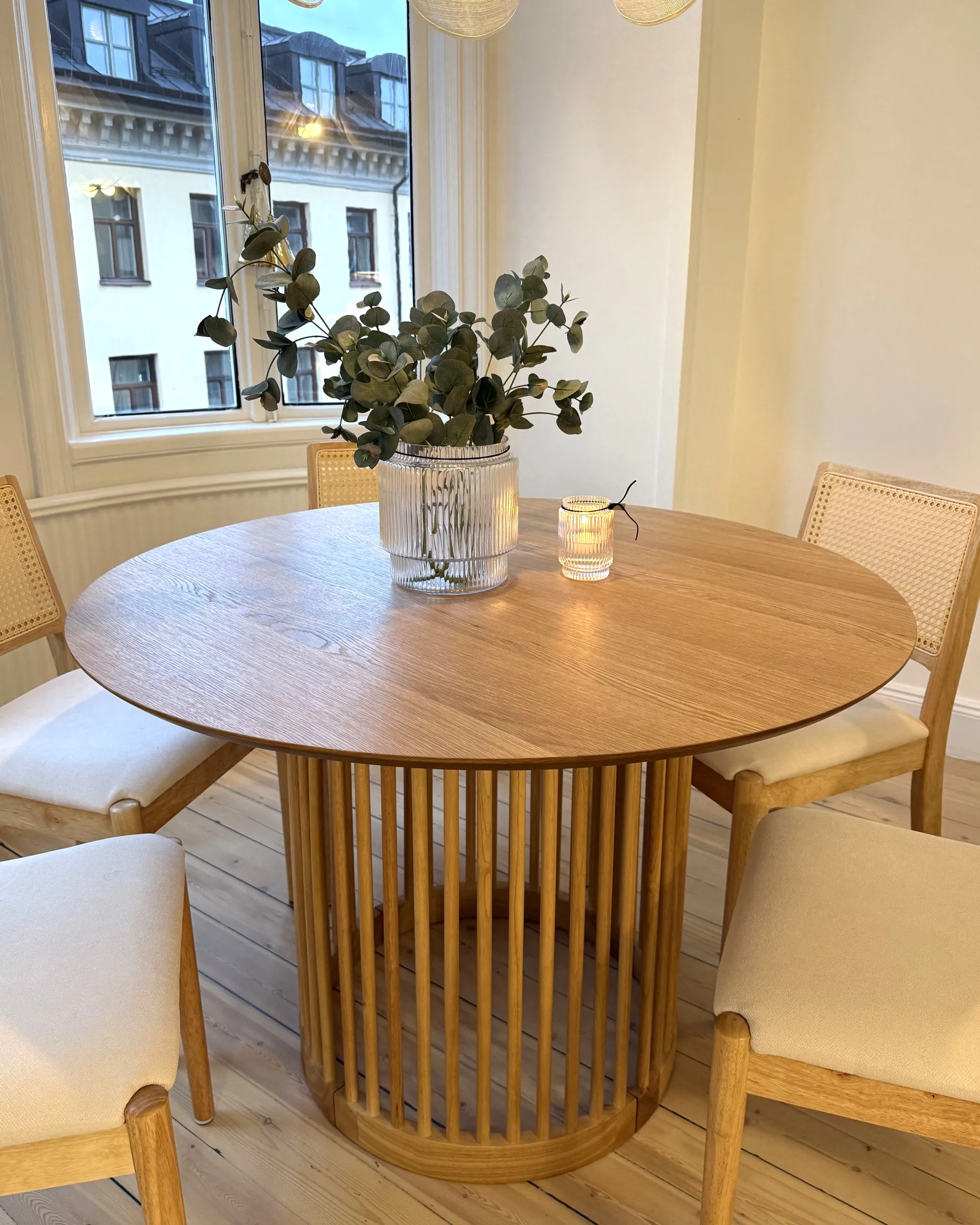 Eettafel BOYLE Licht eikenhout 110 cm 110 cm
