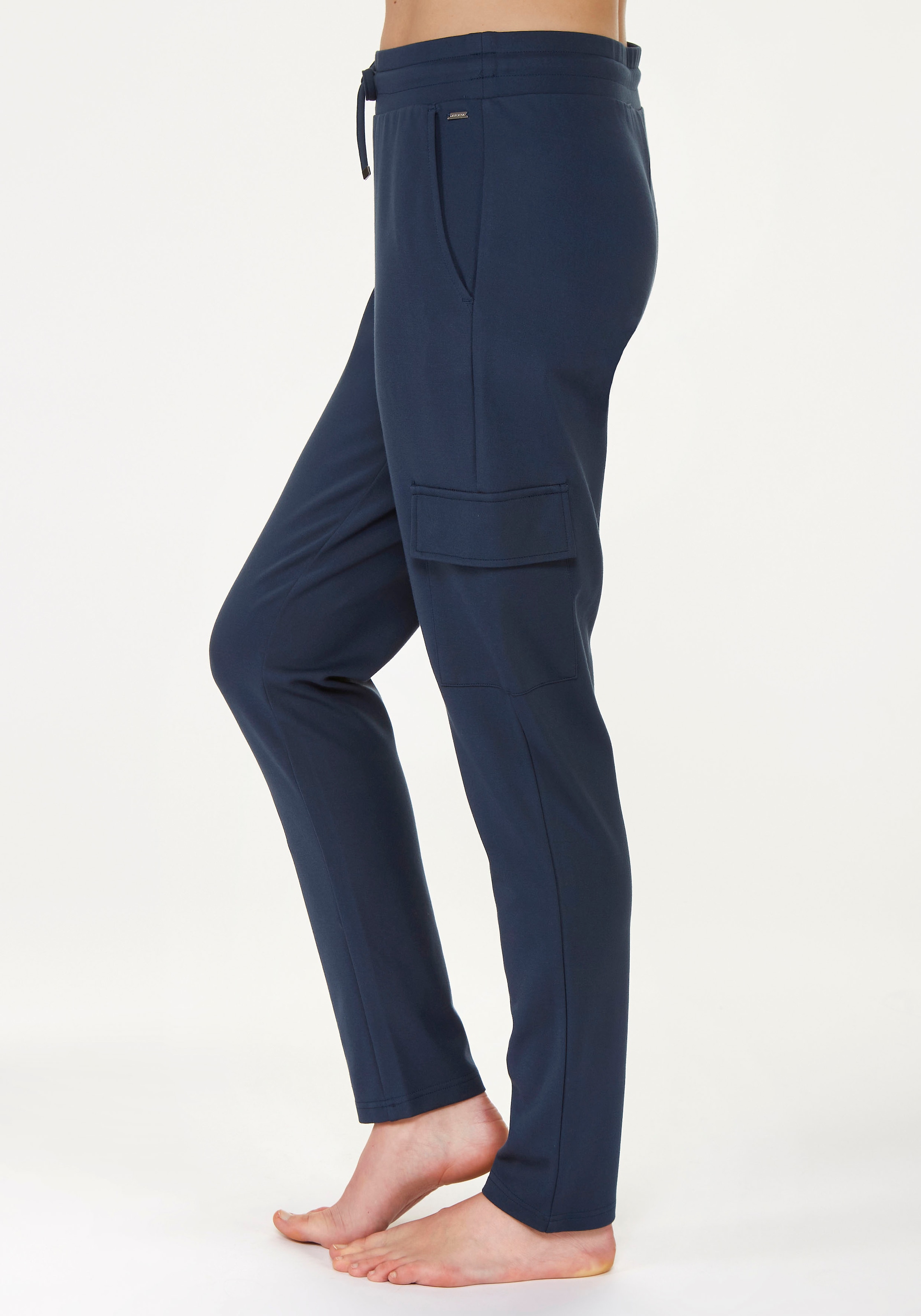 LASCANA Cargohose  in weich fliessendem Material, Loungewear