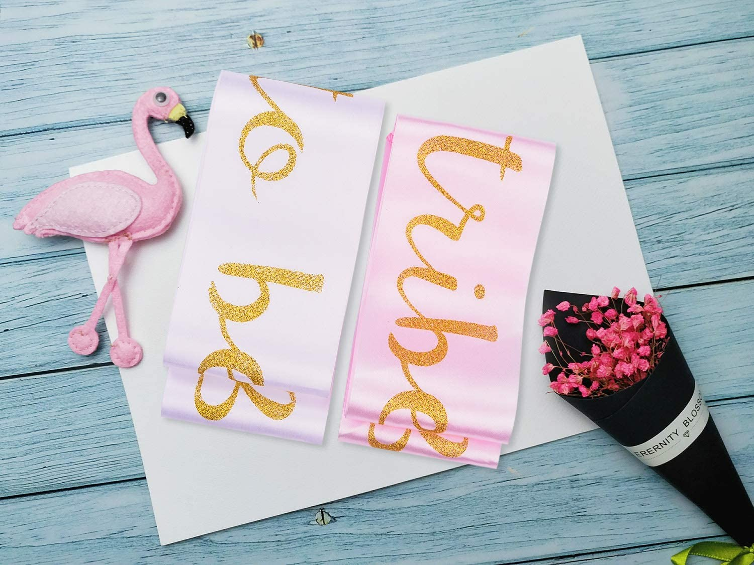 (12-tlg. Set) Bride to be Party Accessoire Junggesellinnenabschied Schärpe - Rosa / Weiss / Gold