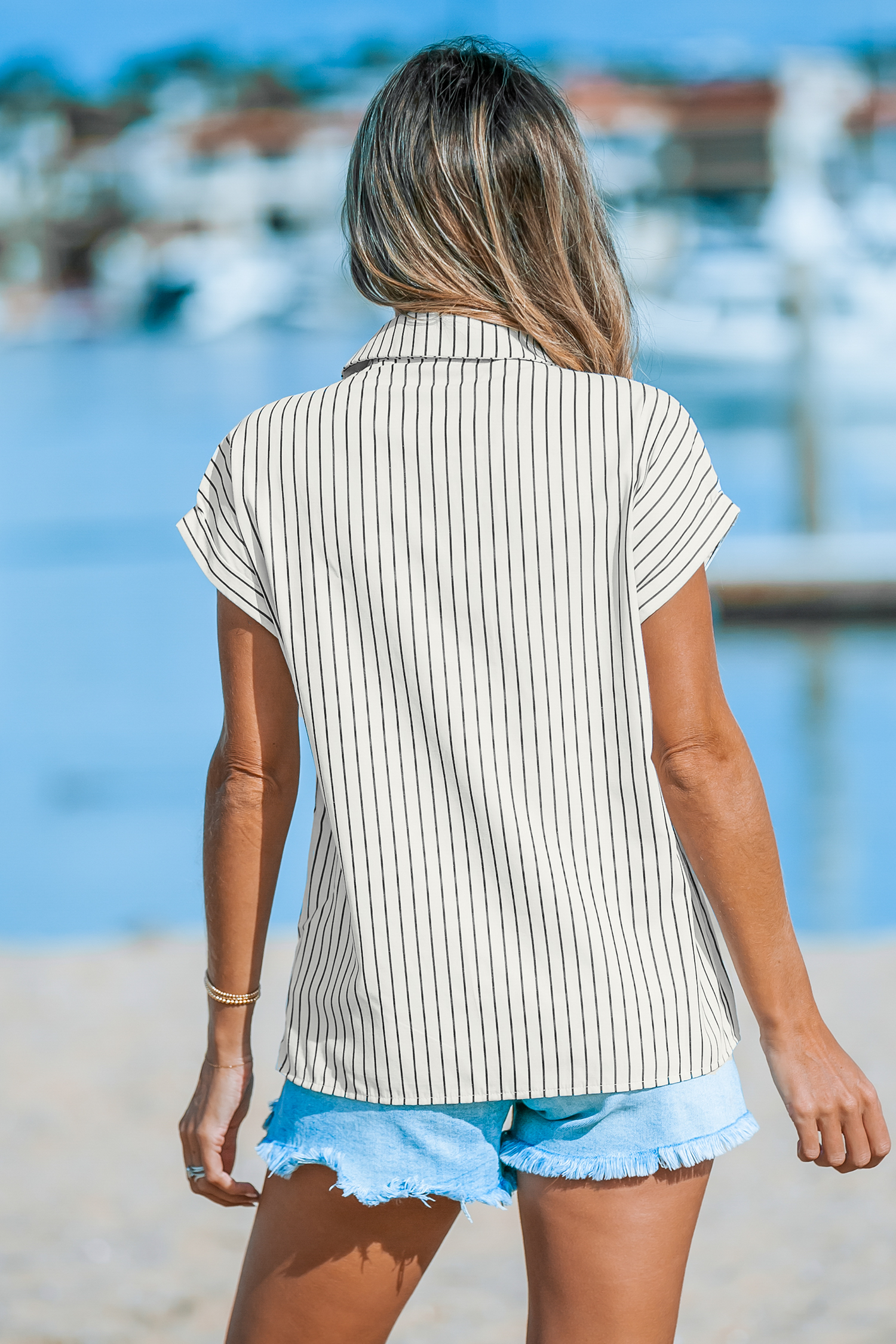 Chemise à col avec boutons à rayures
