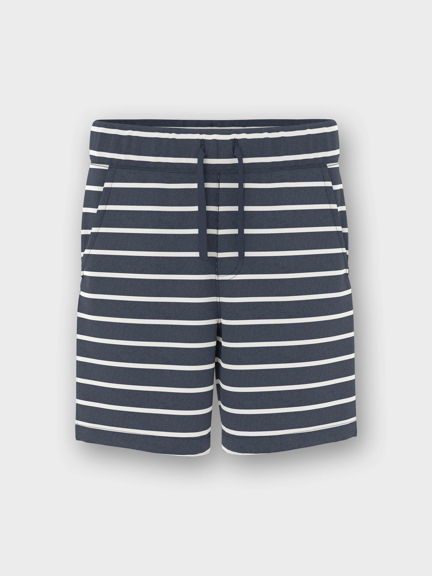 Volo Shorts