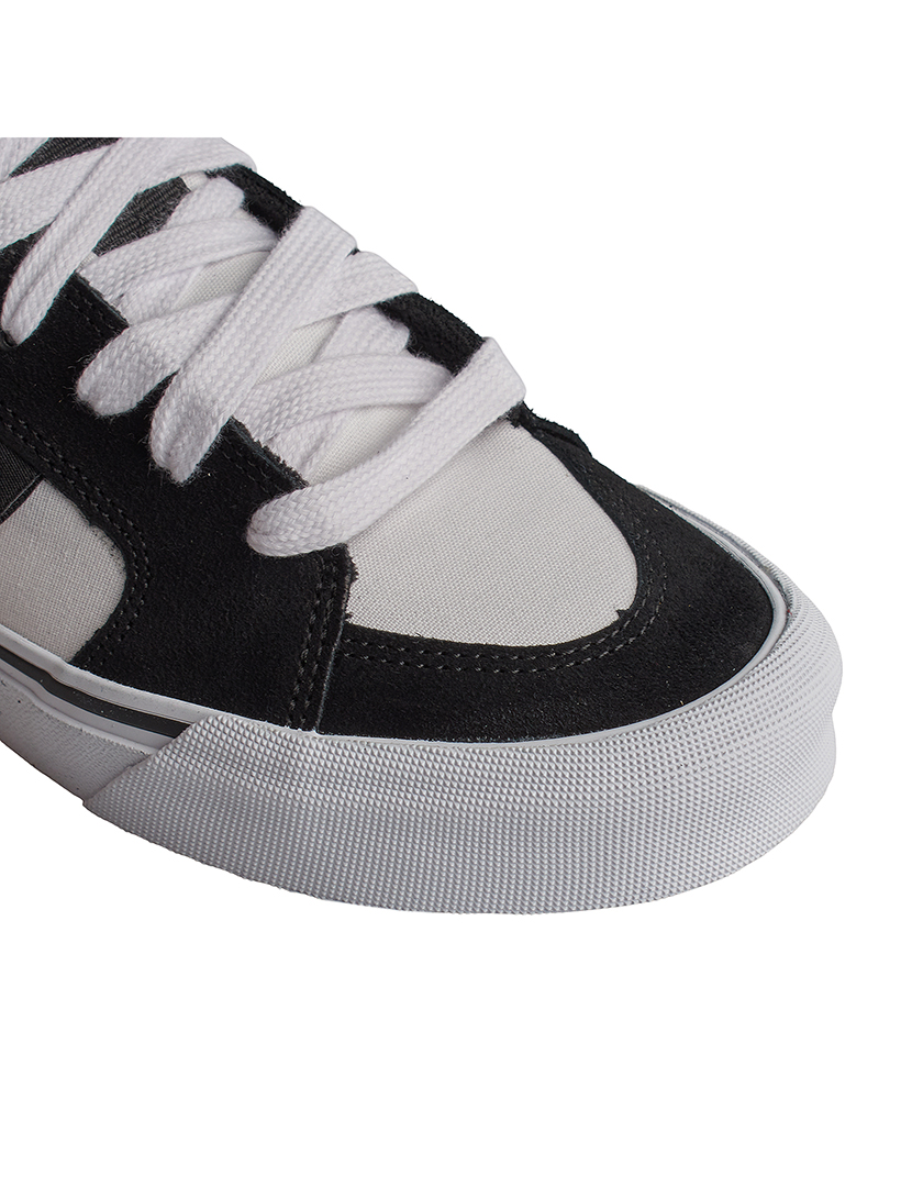 Chukka Push VN000CZWBA21 Black-White Sneakers