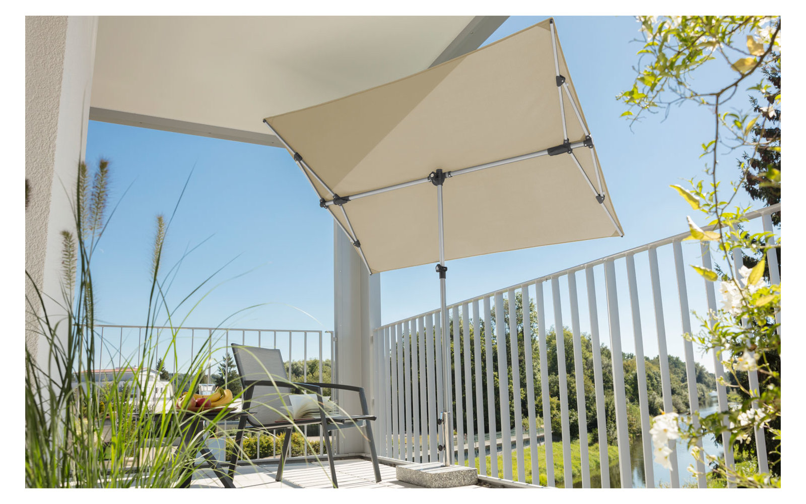 Schneider Schirme Novara Sonnenschirm dreh-/schwenkbar 190 x 140 cm natur
