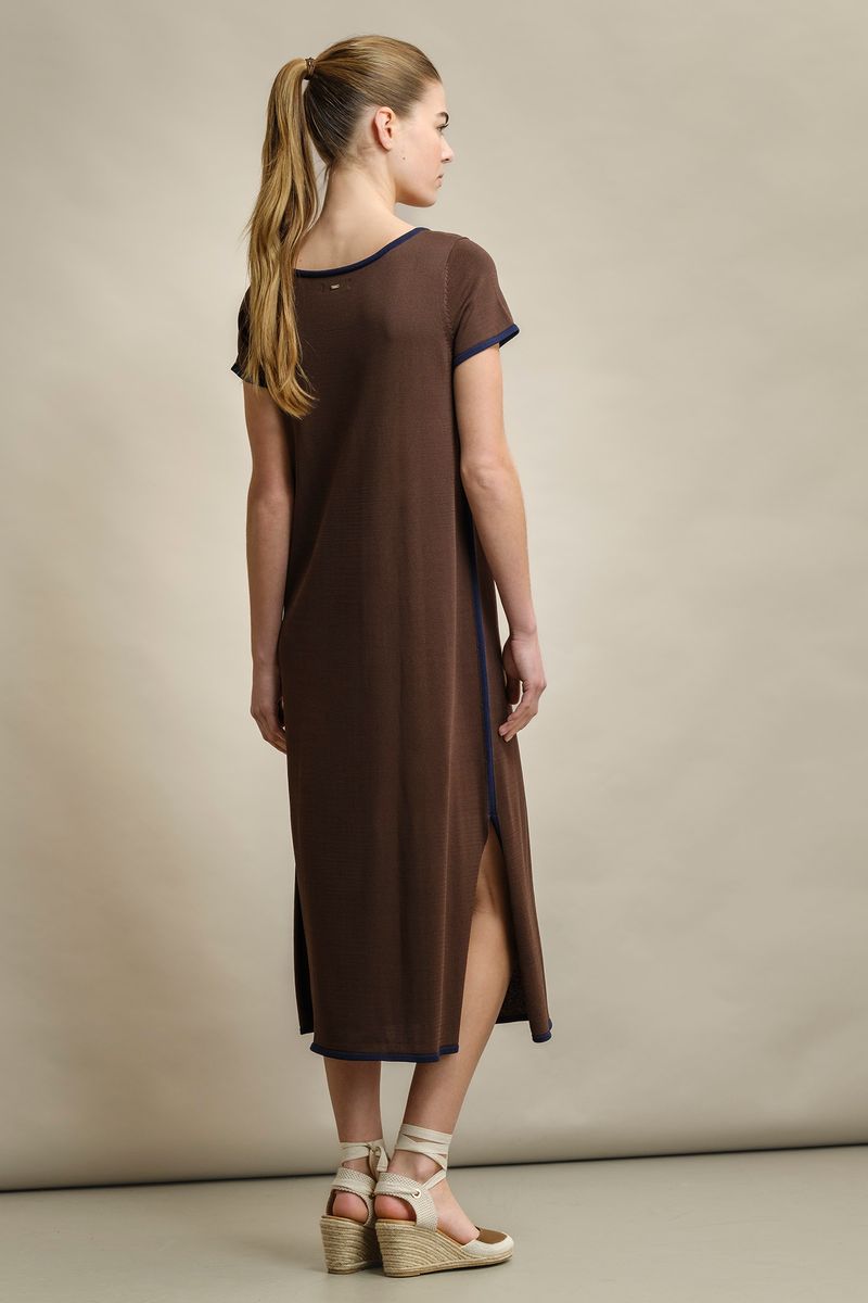 VESTIDO EM MALHA FRIA DECOTE EM V